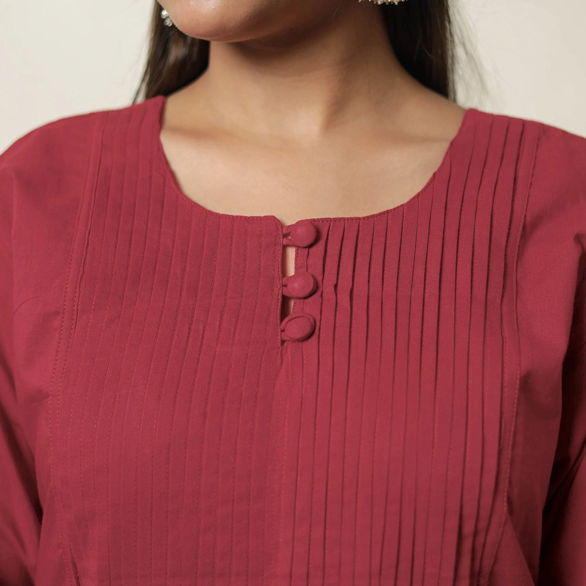 Red - Plain Cotton Pintuck Long Kurta 27 - Image 5