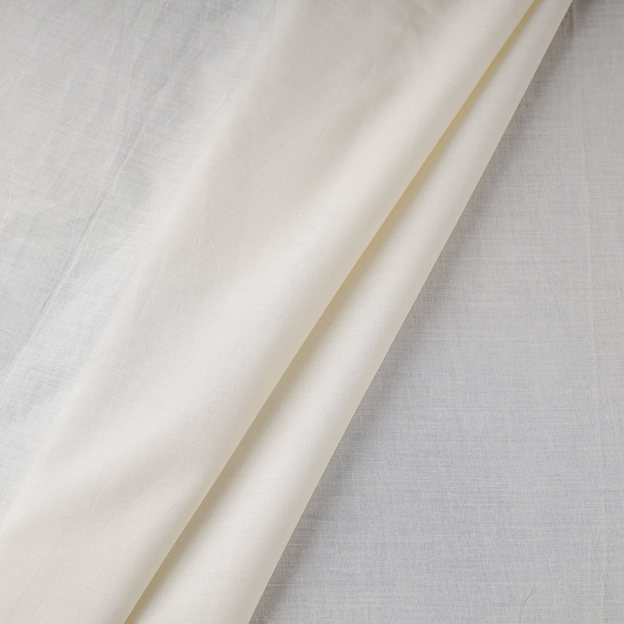 White - Prewashed Cotton Plain Fabric 06 - Image 3