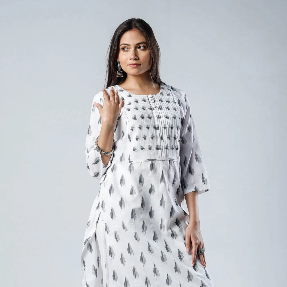 White Pochampally Ikat Weave Pintuck Cotton Long Kurta - Image 3