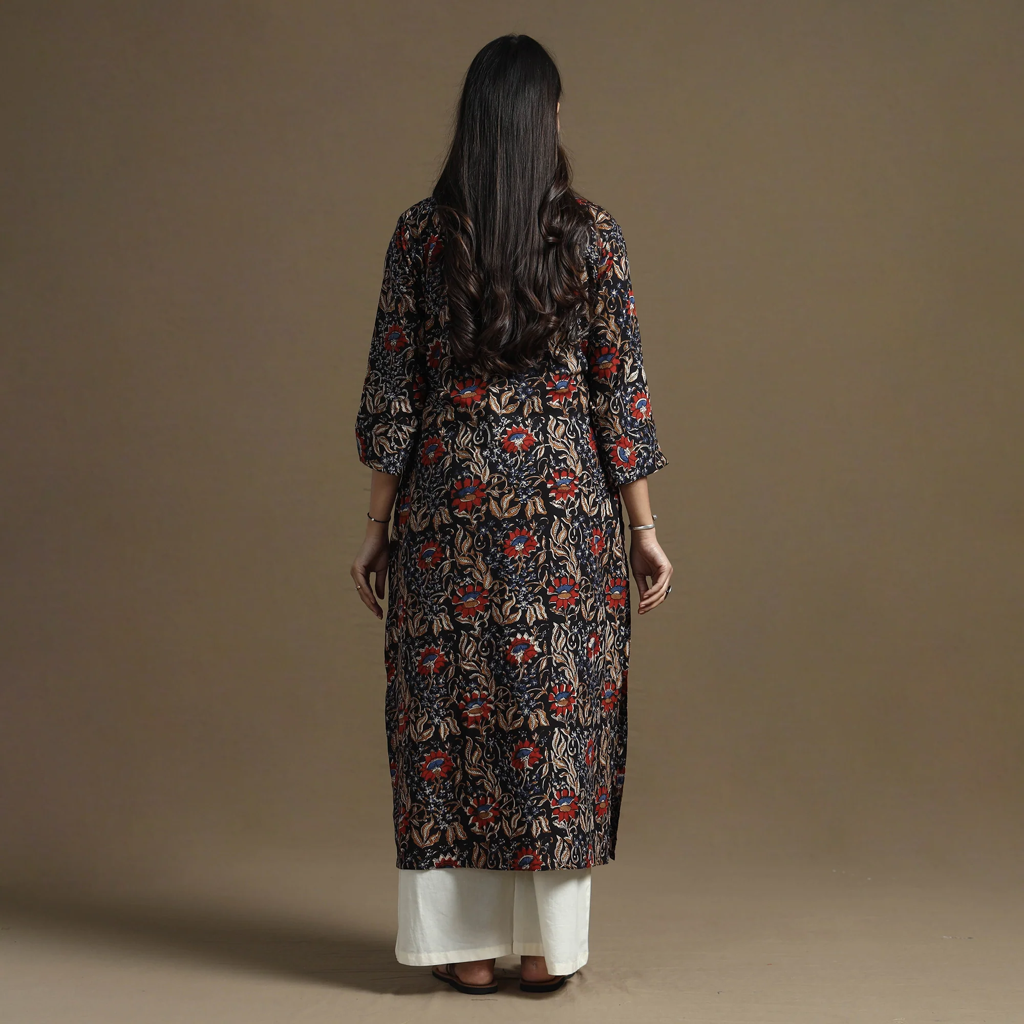 Black - Bagru Hand Block Printed Cotton Straight Kurta - Image 6