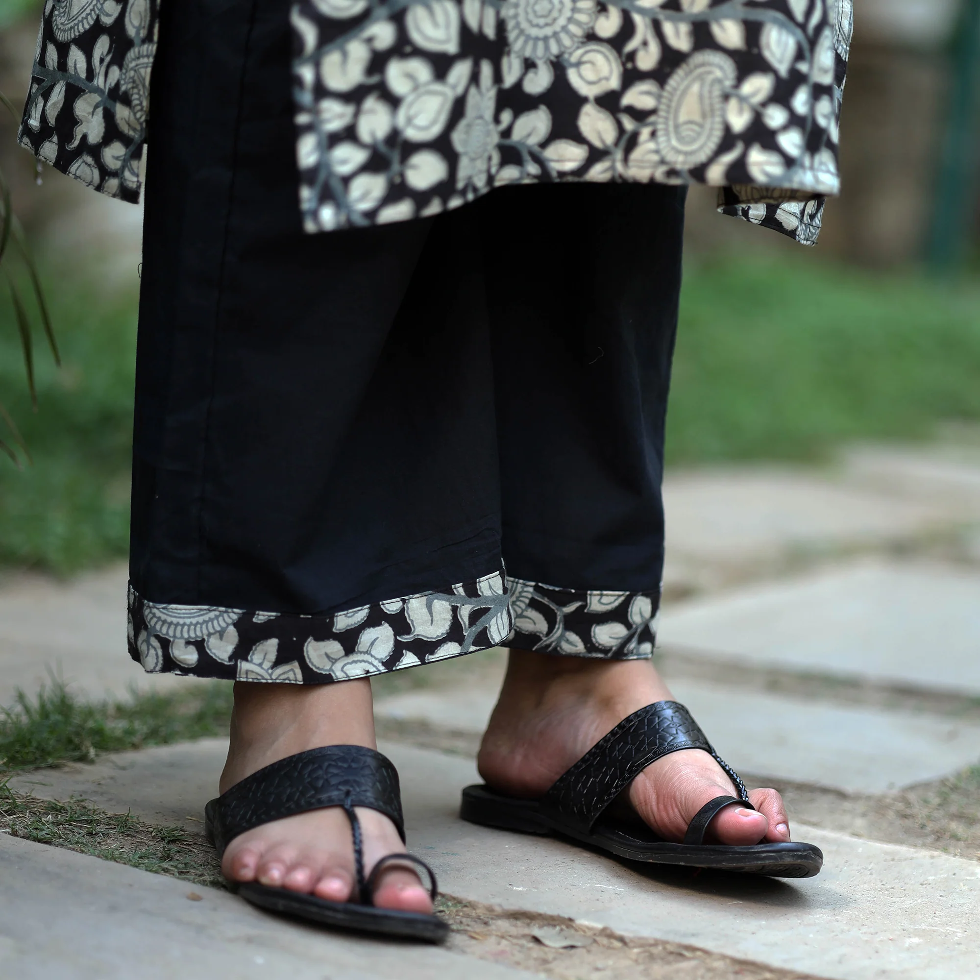 Black - Kalamkari Printed Cotton Kurta with Palazzo Set - Image 5