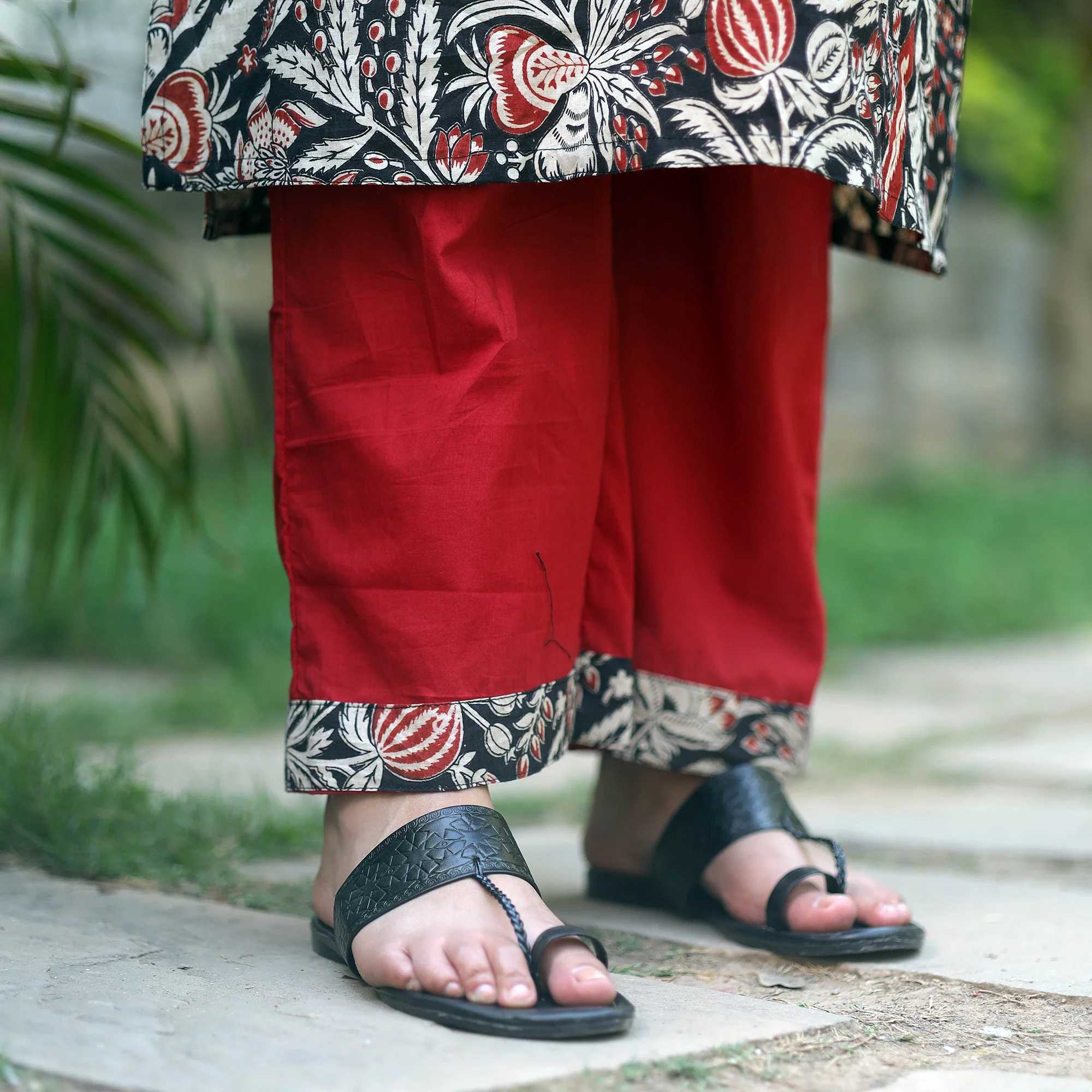 Black - Kalamkari Printed Cotton Kurta with Palazzo Set - Image 5