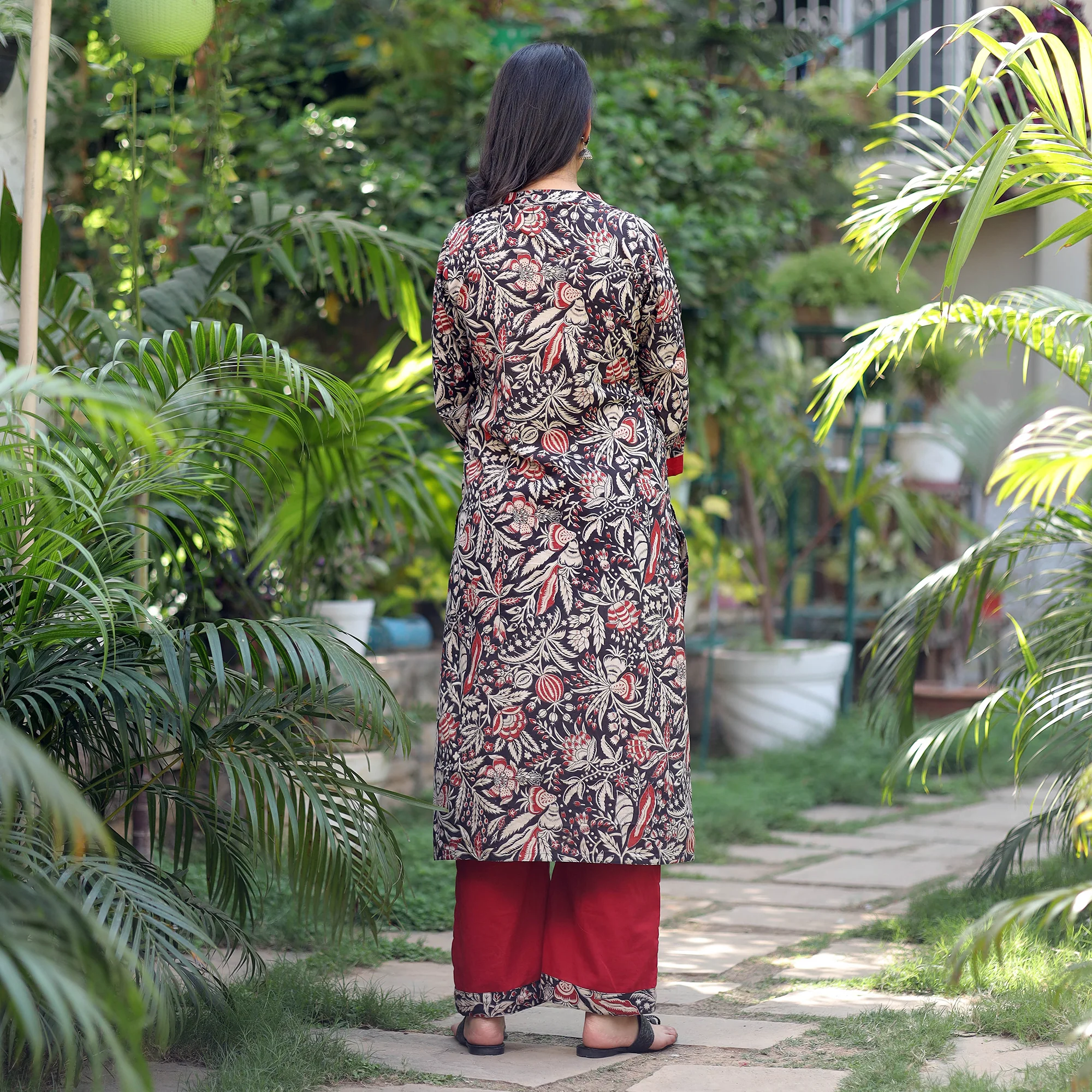 Black - Kalamkari Printed Cotton Kurta with Palazzo Set - Image 6