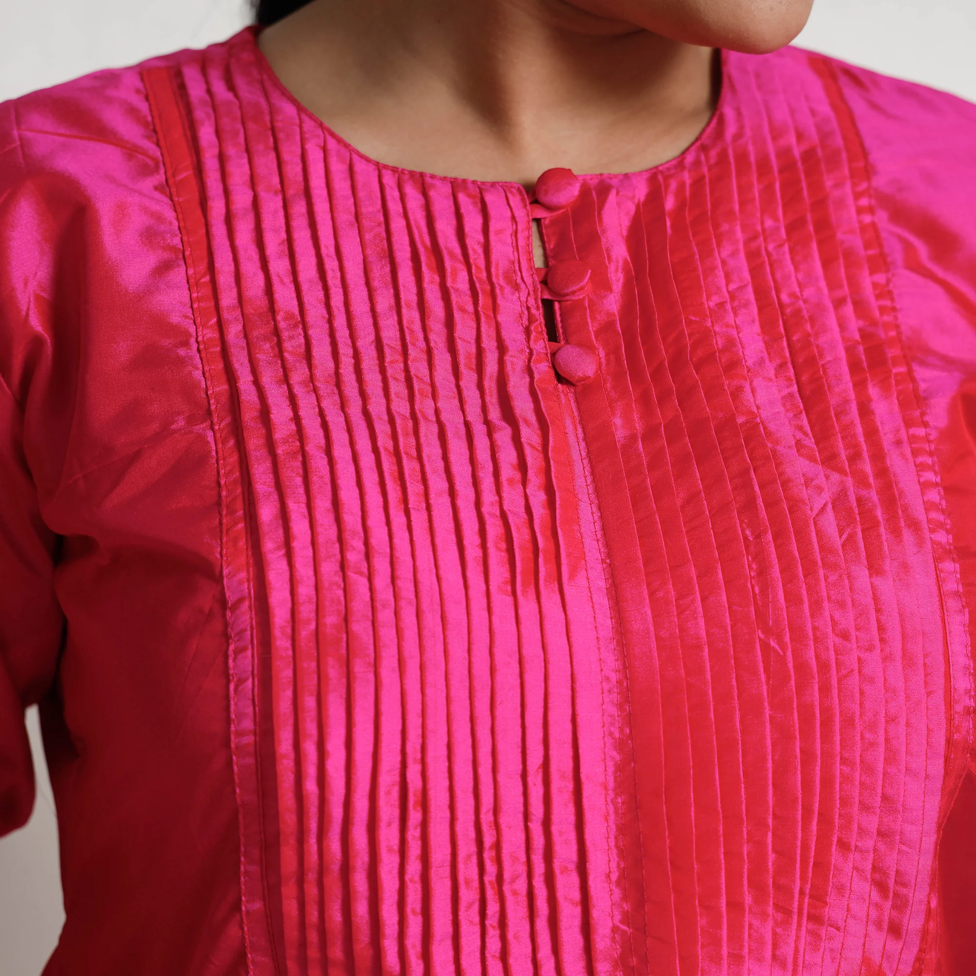 Ethnic Dark Pink - Plain Pintuck Pure Silk Straight Kurta - Image 4