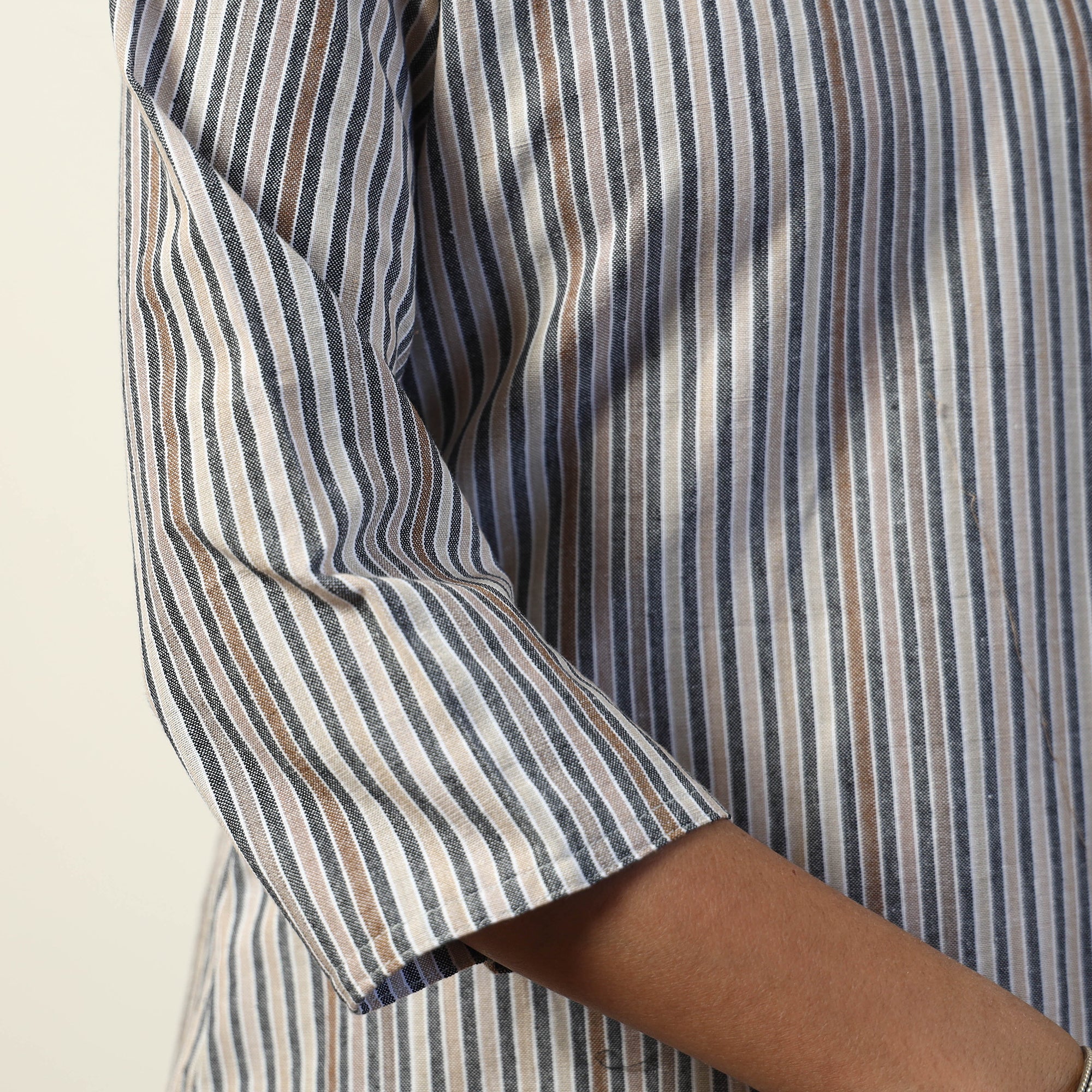 Grey - Jhiri Handloom Cotton Straight Short Kurta - Image 7