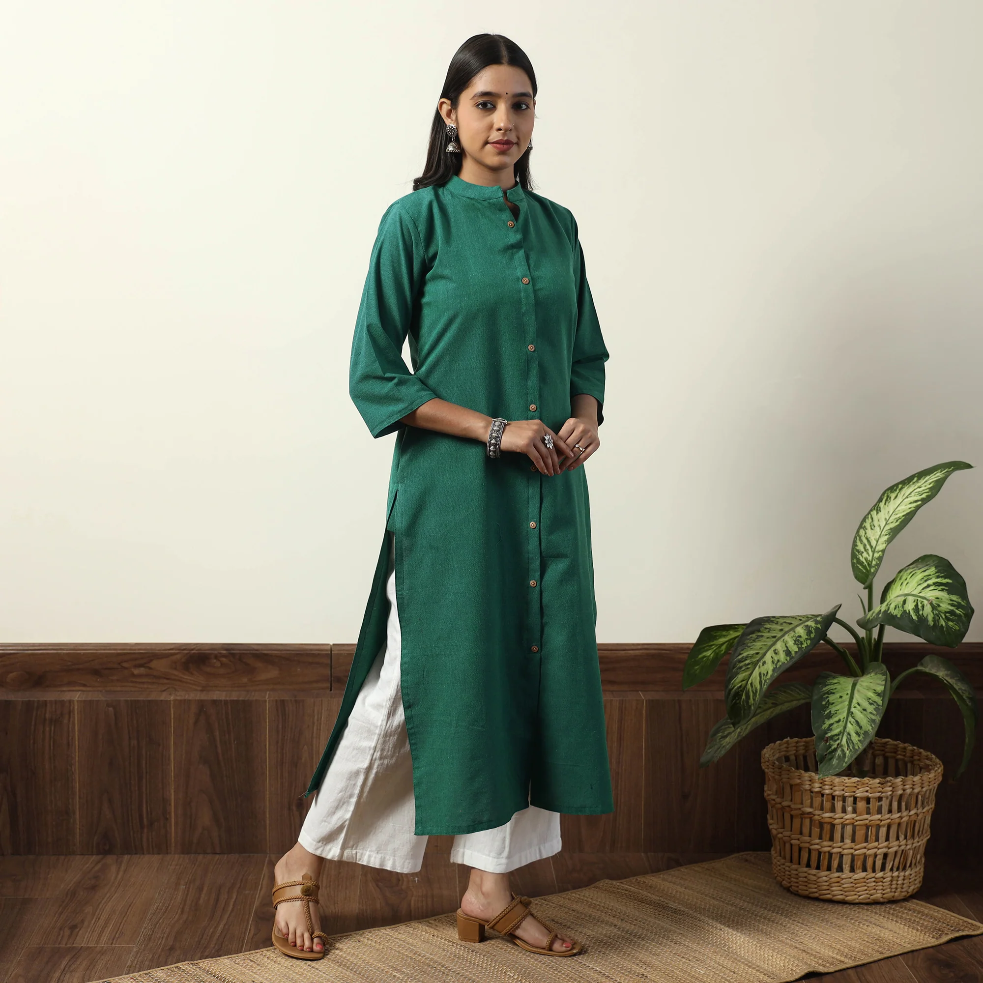 Green - Jhiri Handloom Cotton Straight Long Kurta - Image 2