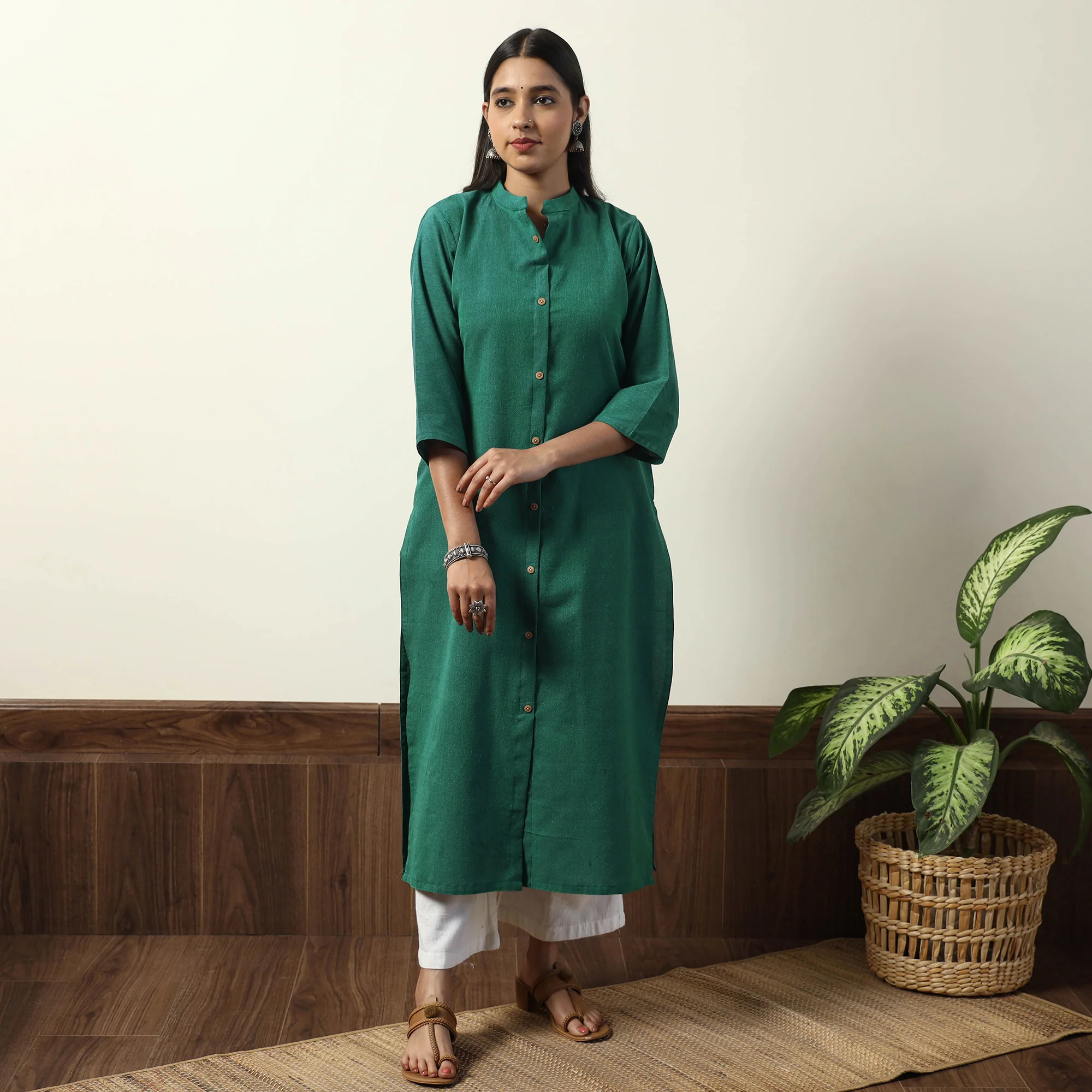 Green - Jhiri Handloom Cotton Straight Long Kurta - Image 3