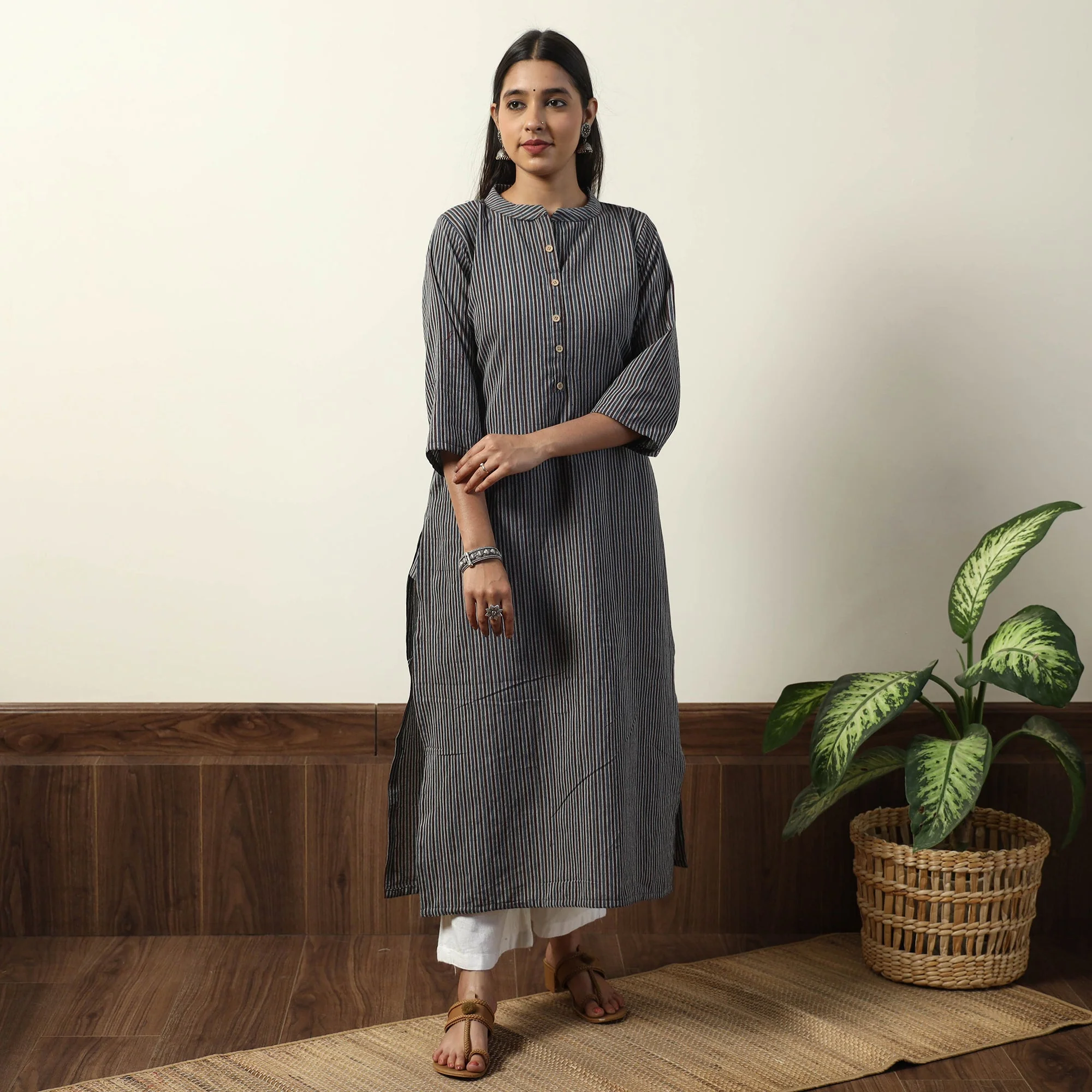 Grey - Jhiri Handloom Cotton Straight Long Kurta - Image 3