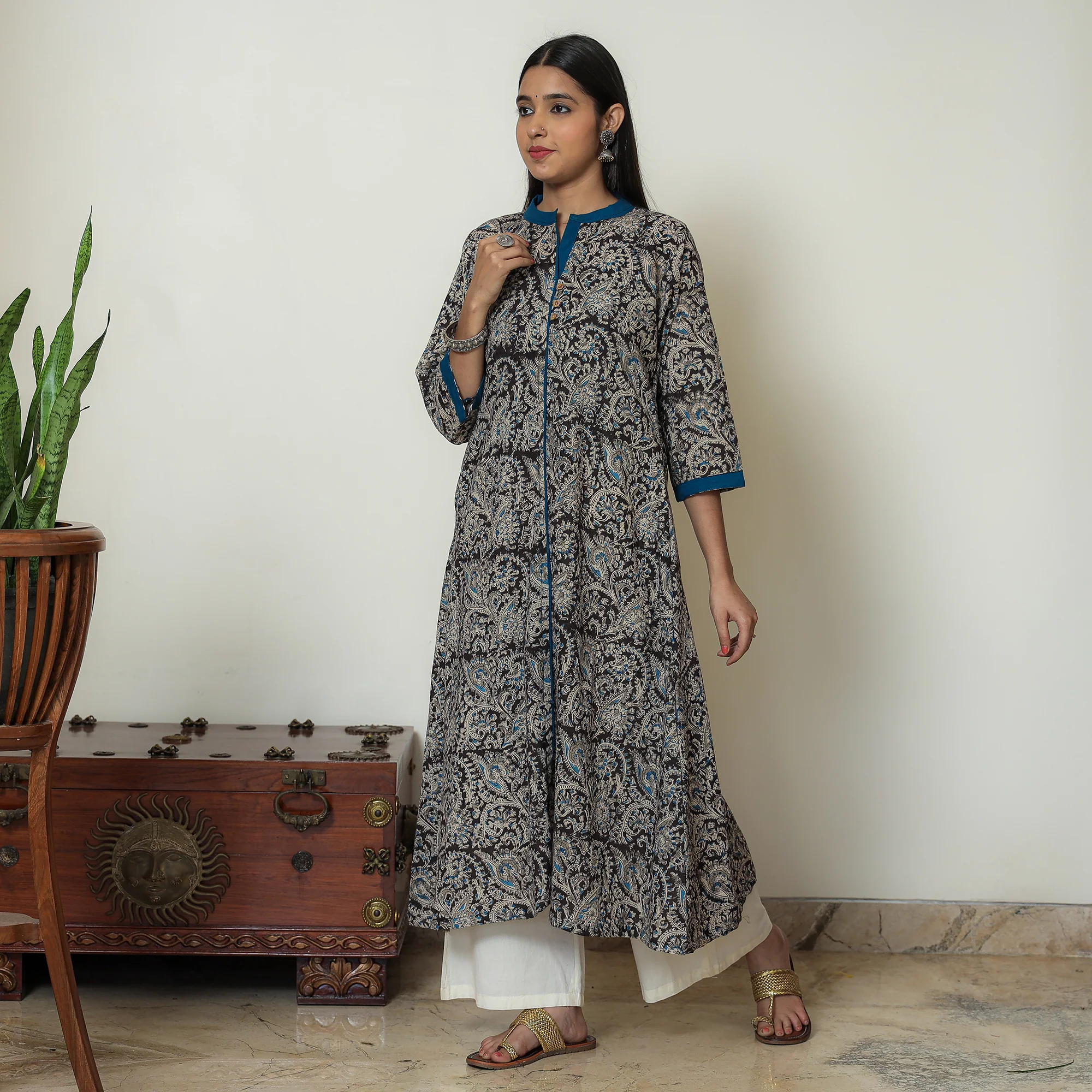 Black - Block Print Cotton A-Line Kalamkari Kurta 08 - Image 2