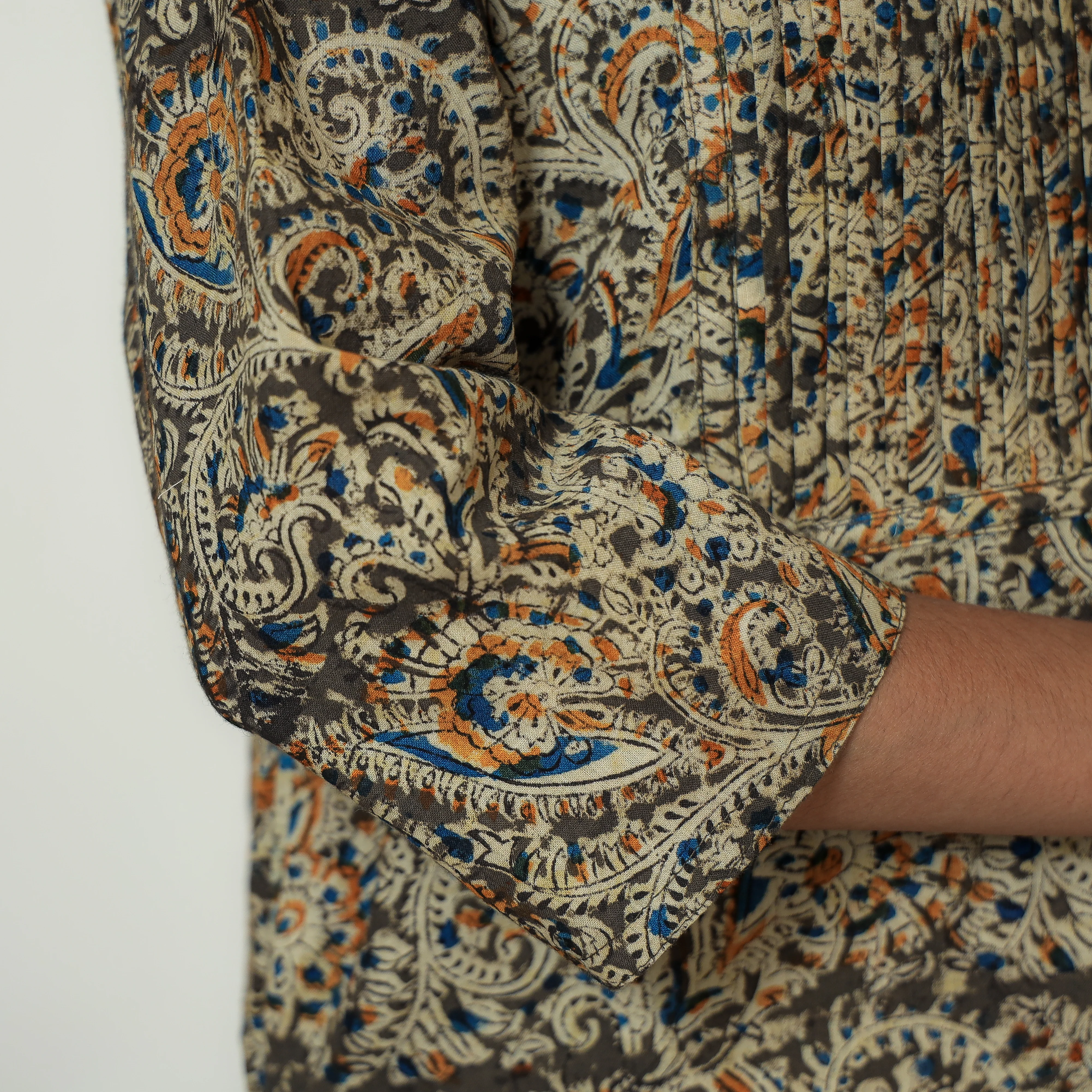 Brown - Kalamkari Block Print Cotton Pintuck Straight Kurta 07 - Image 6