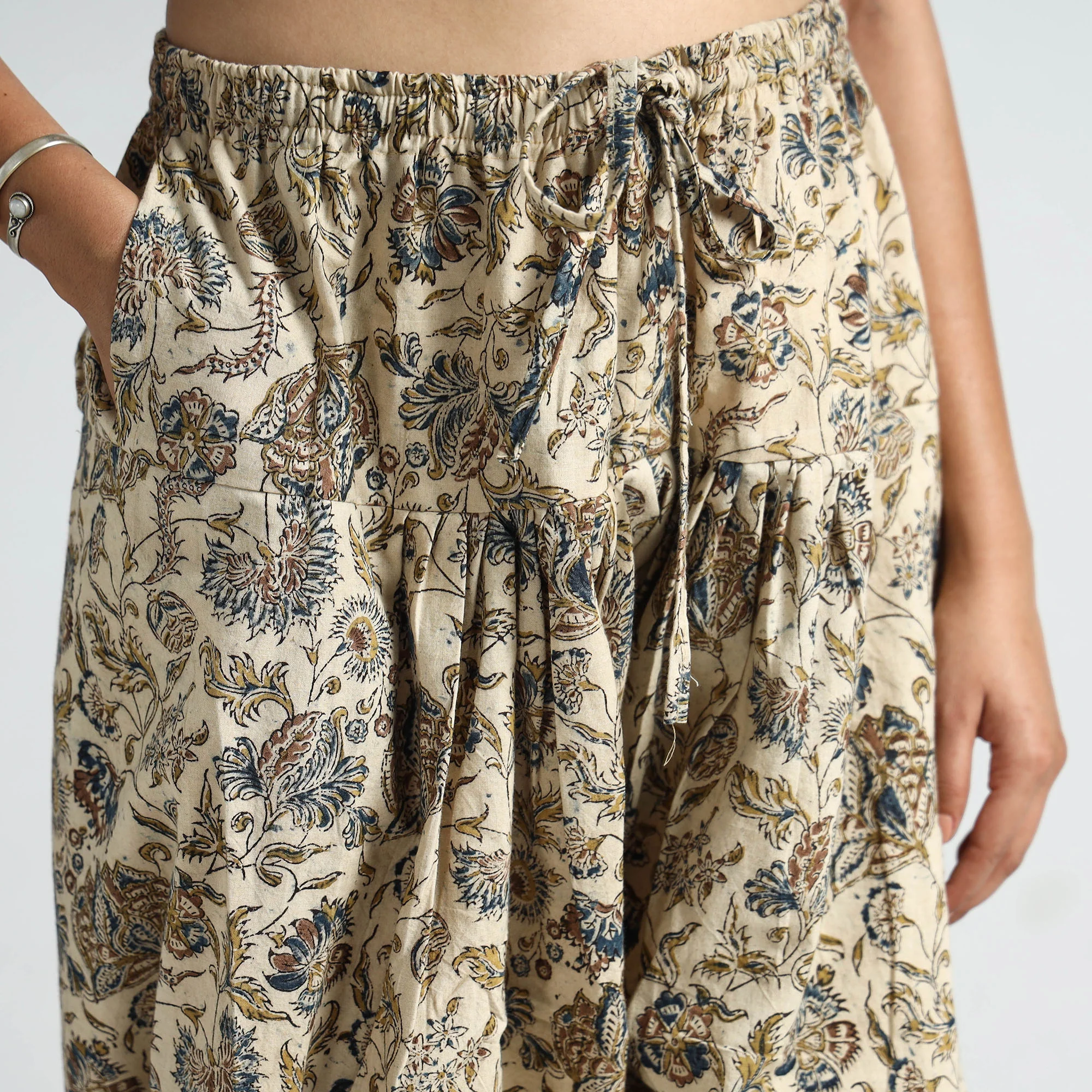 Beige - Pedana Kalamkari Block Printed Cotton Elasticated Salwar 27 - Image 4