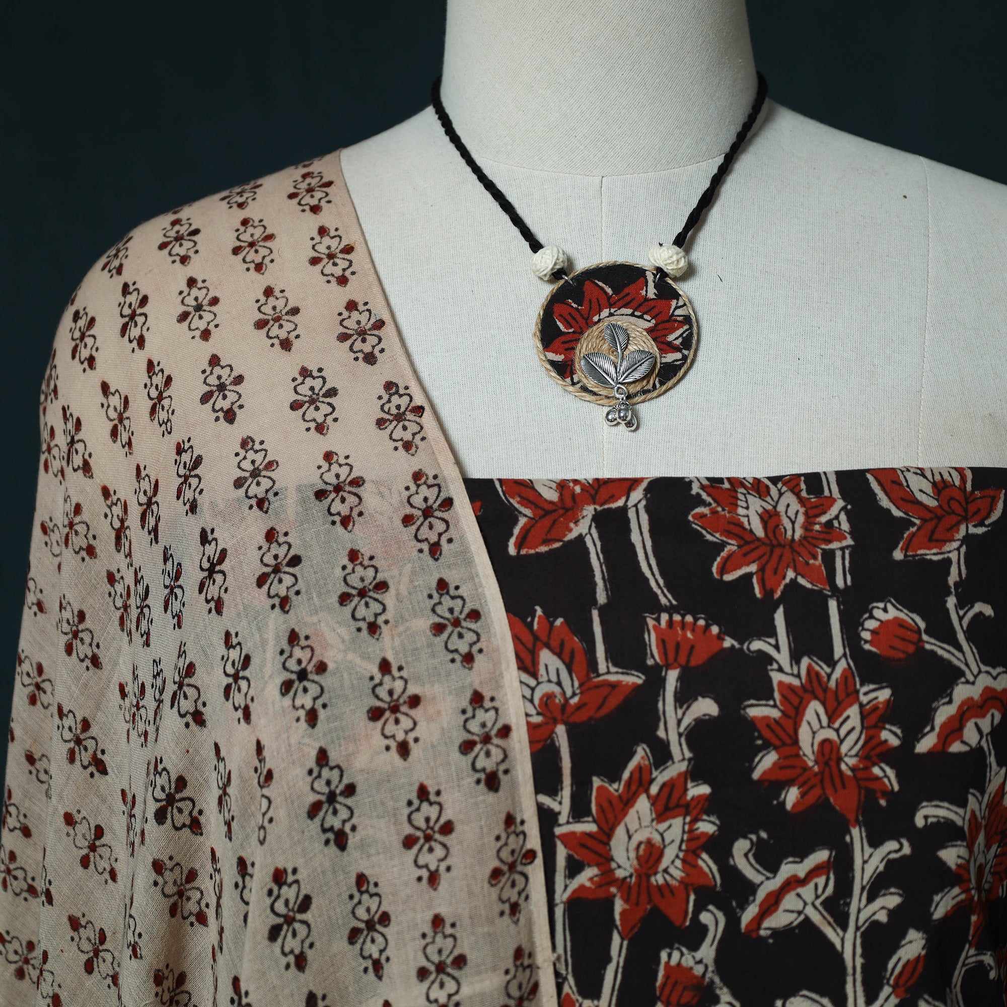 Bagru Hand Block Print Natural Dyed Cotton 2pc Unstitched Dress Material Kurta Set with Jewellery Set 20 - Image 3