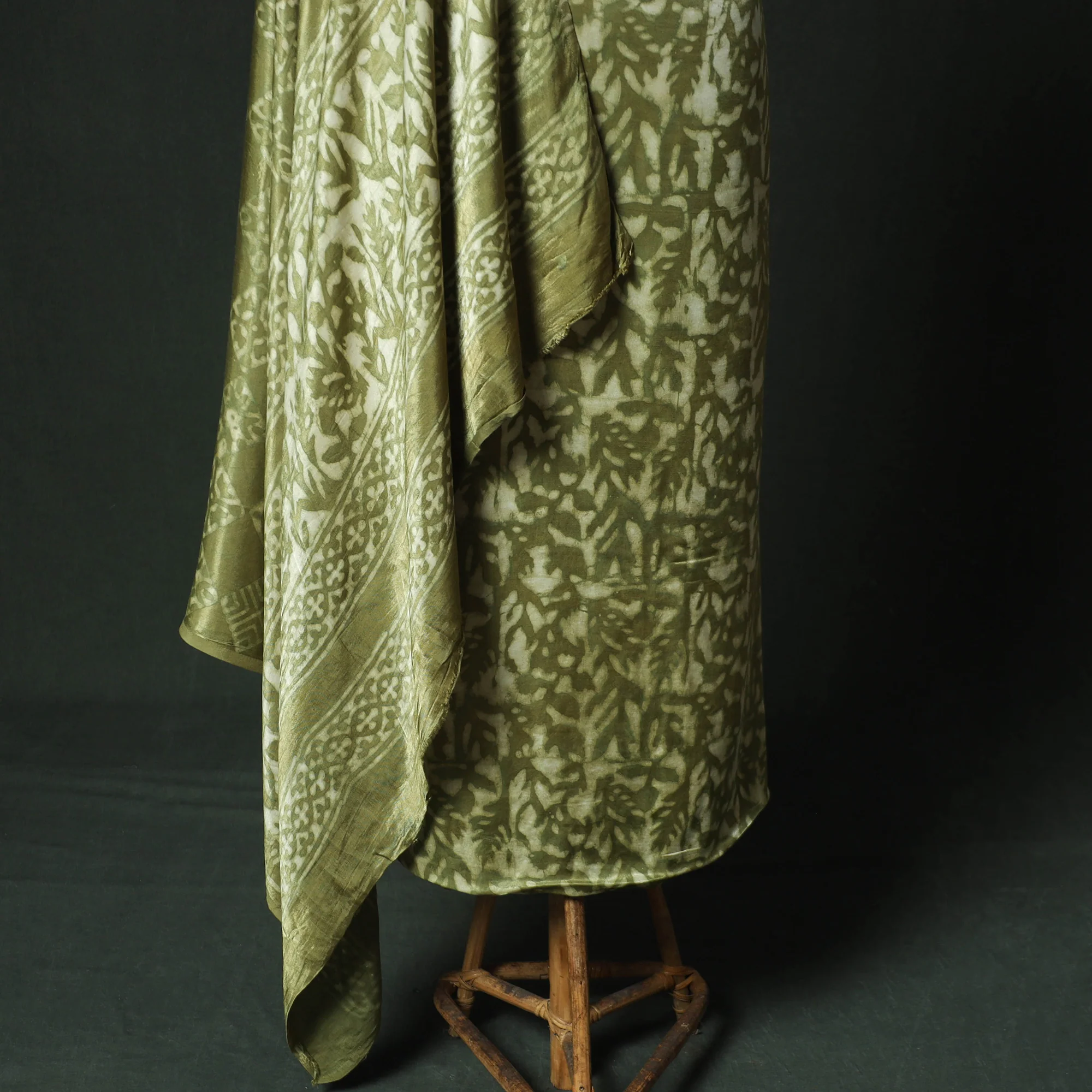 Green - Bagru Vanaspati Block Print Modal Silk Lace Handwork 2pc Unstitched Dress Material Kurta Set 19 - Image 4