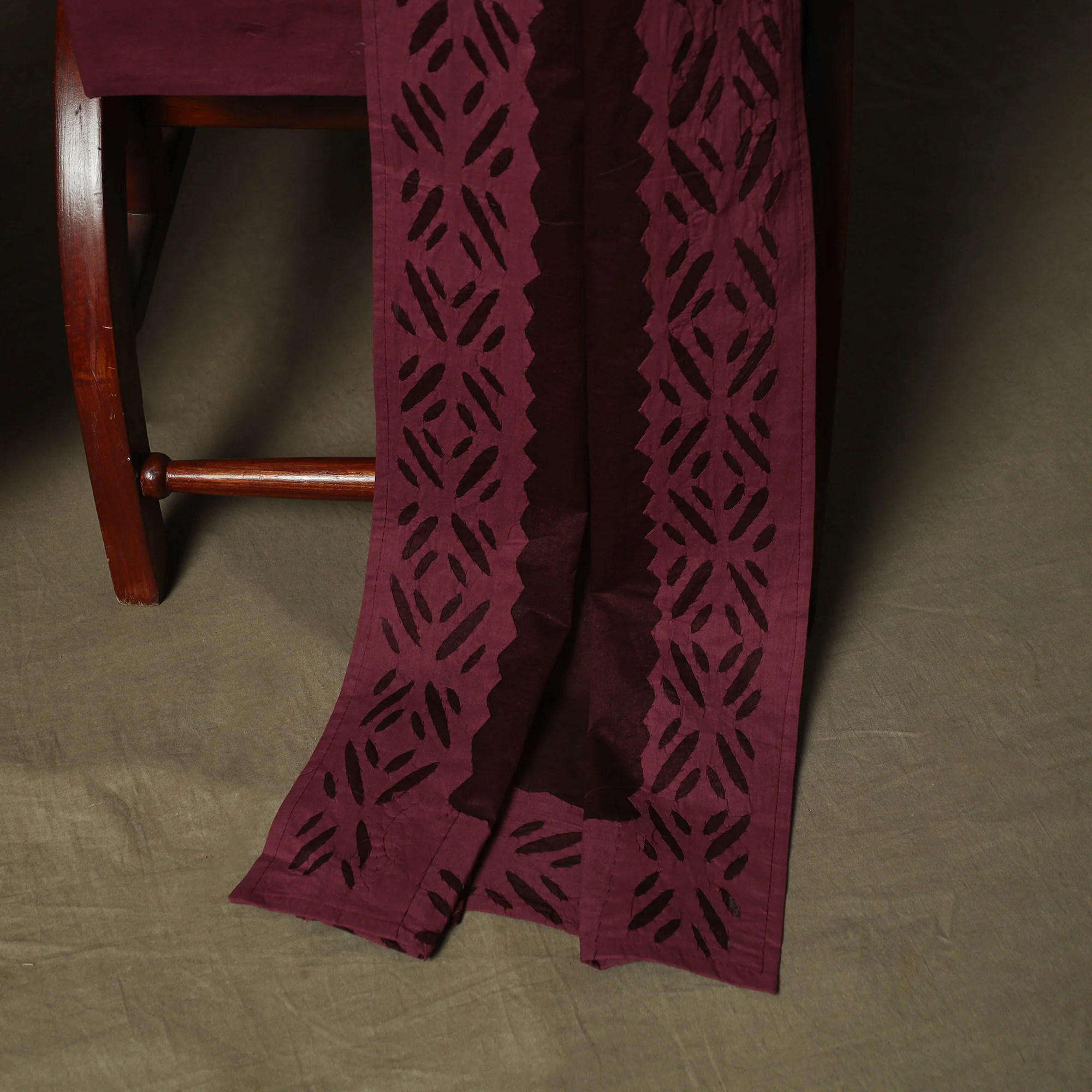 Maroon - Barmer Applique Cutwork Cotton 3pc Unstitched Dress Material Suit Set 04 - Image 4