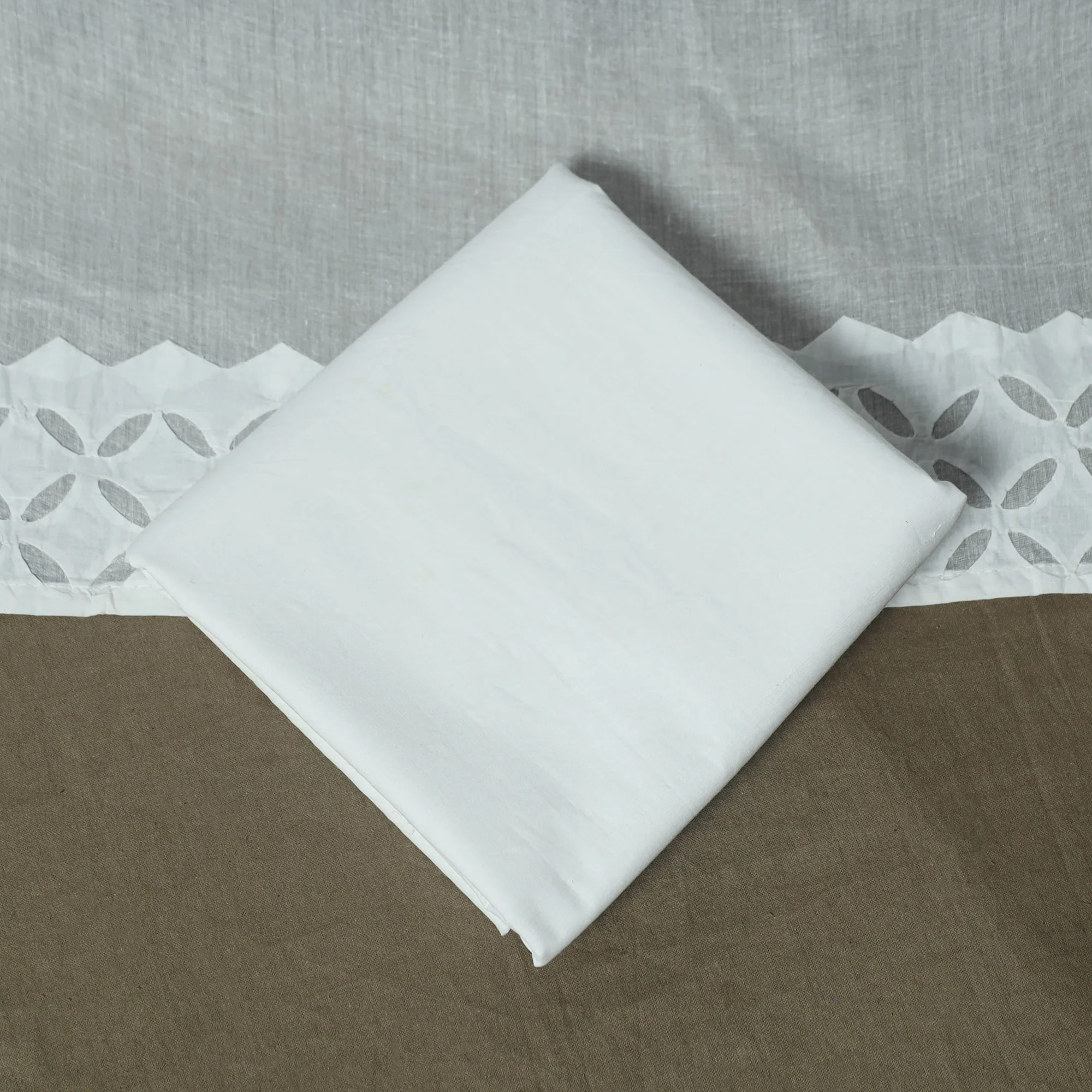 White - Barmer Applique Cutwork Cotton 3pc Unstitched Dress Material Suit Set 05 - Image 5