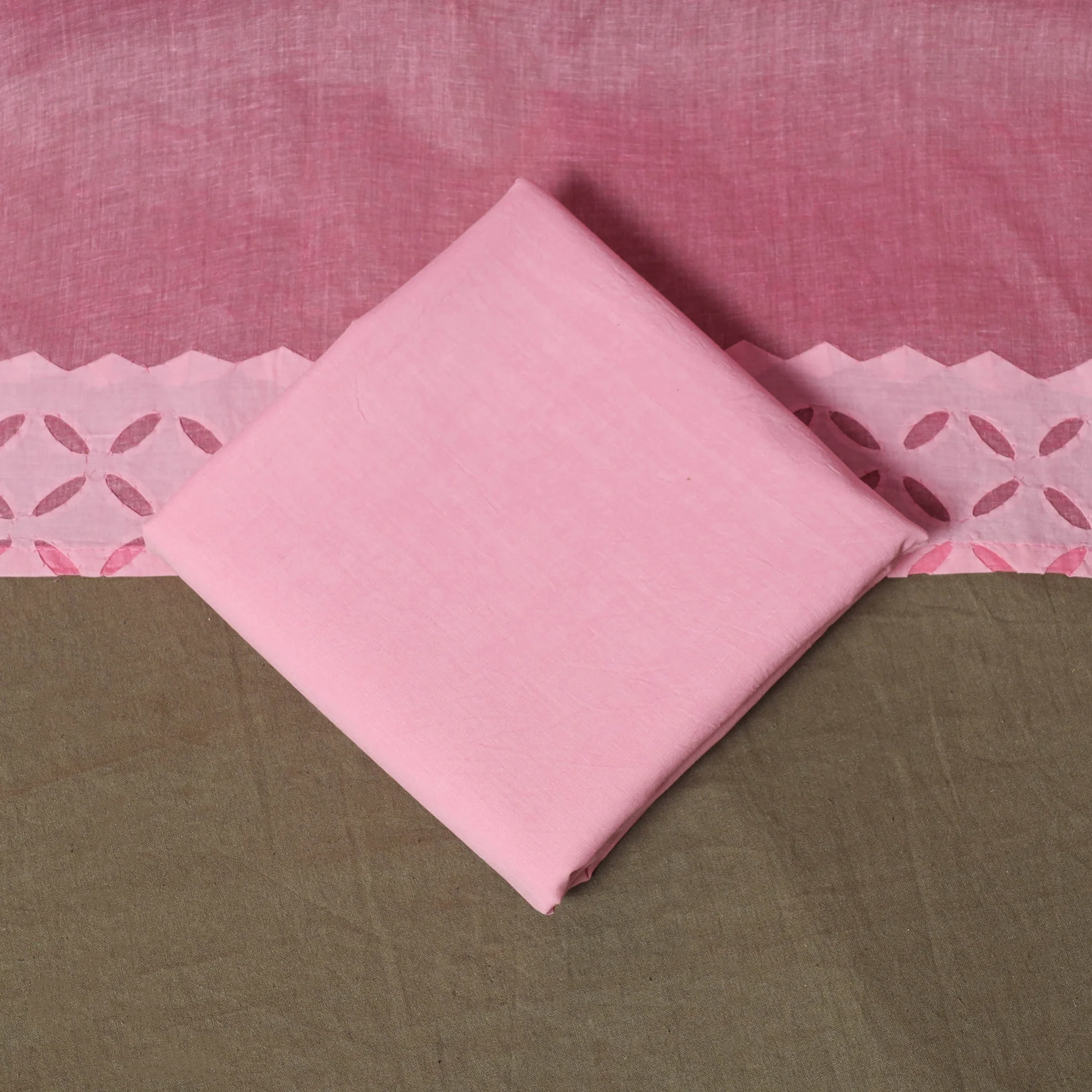 Pink - Barmer Applique Cutwork Cotton 3pc Unstitched Dress Material Suit Set 14 - Image 5