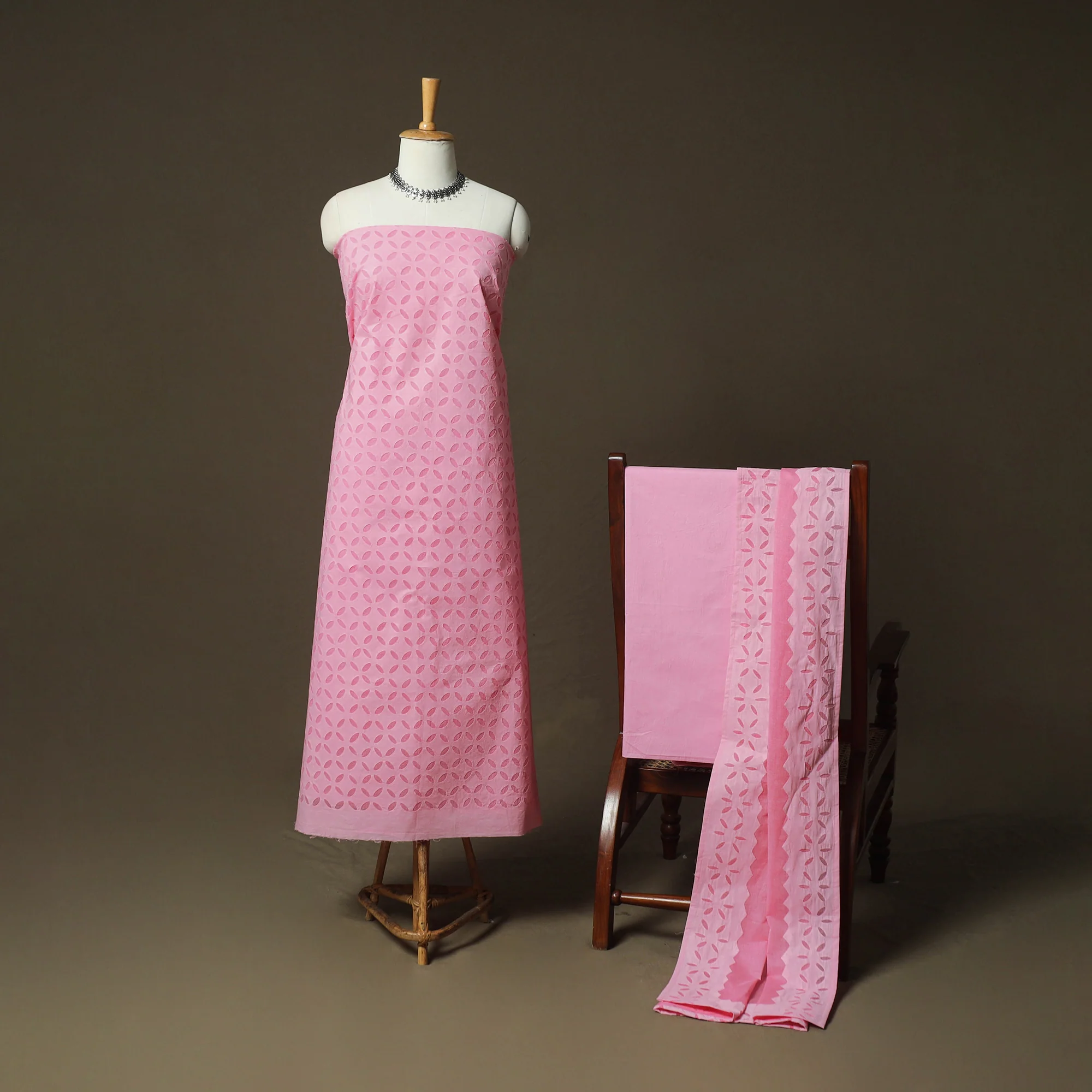 Pink - Barmer Applique Cutwork Cotton 3pc Unstitched Dress Material Suit Set 15 - Image 2