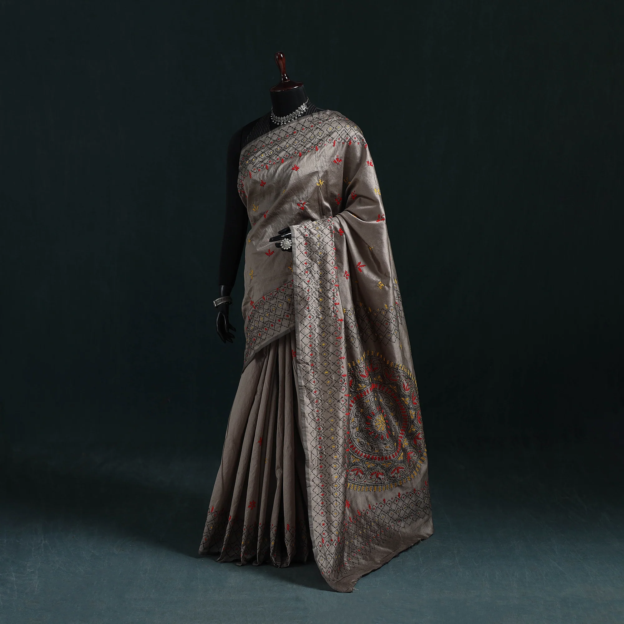 Bengal Hand Embroidery Silk Nakshi Kantha Saree 01