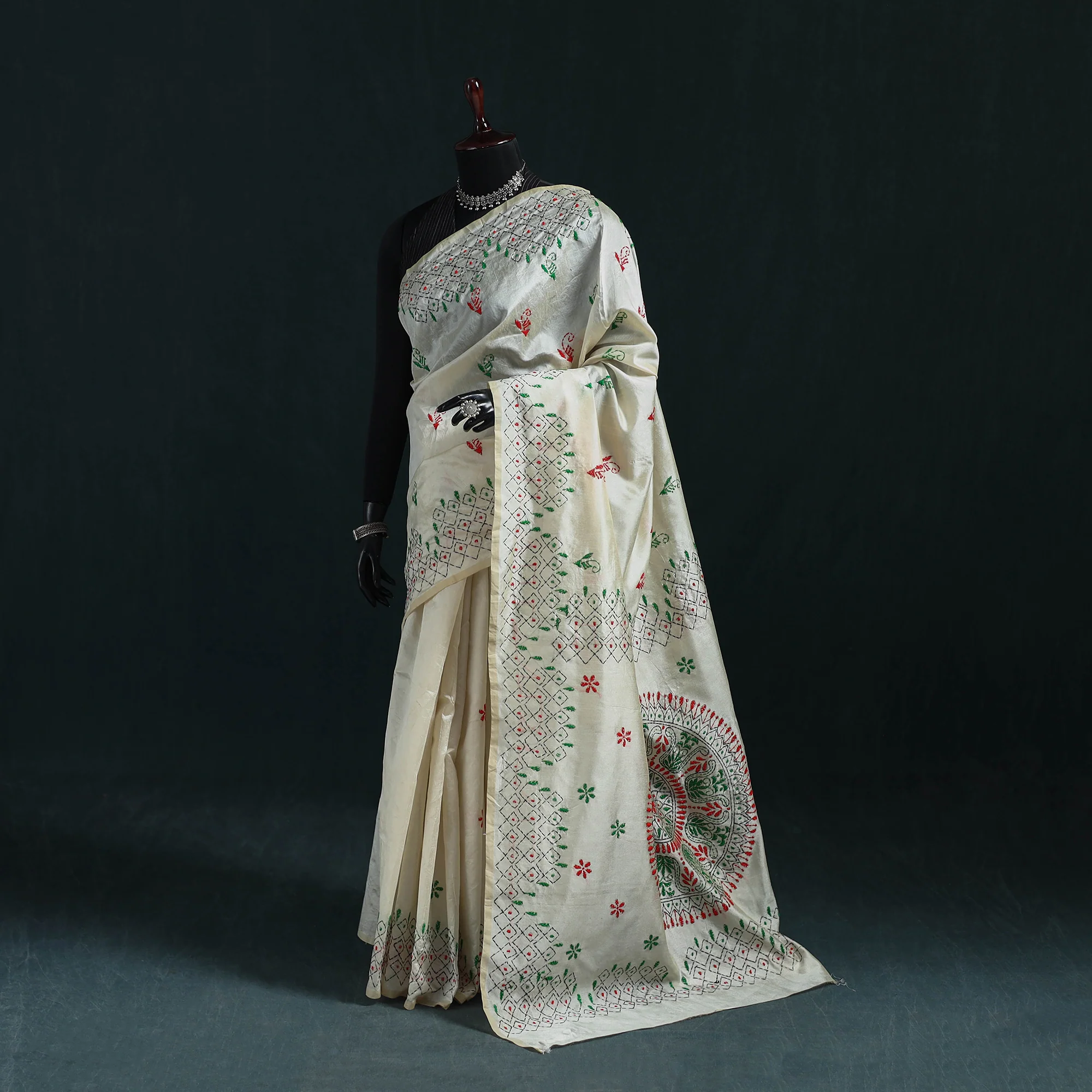 Bengal Hand Embroidery Silk Nakshi Kantha Saree 07