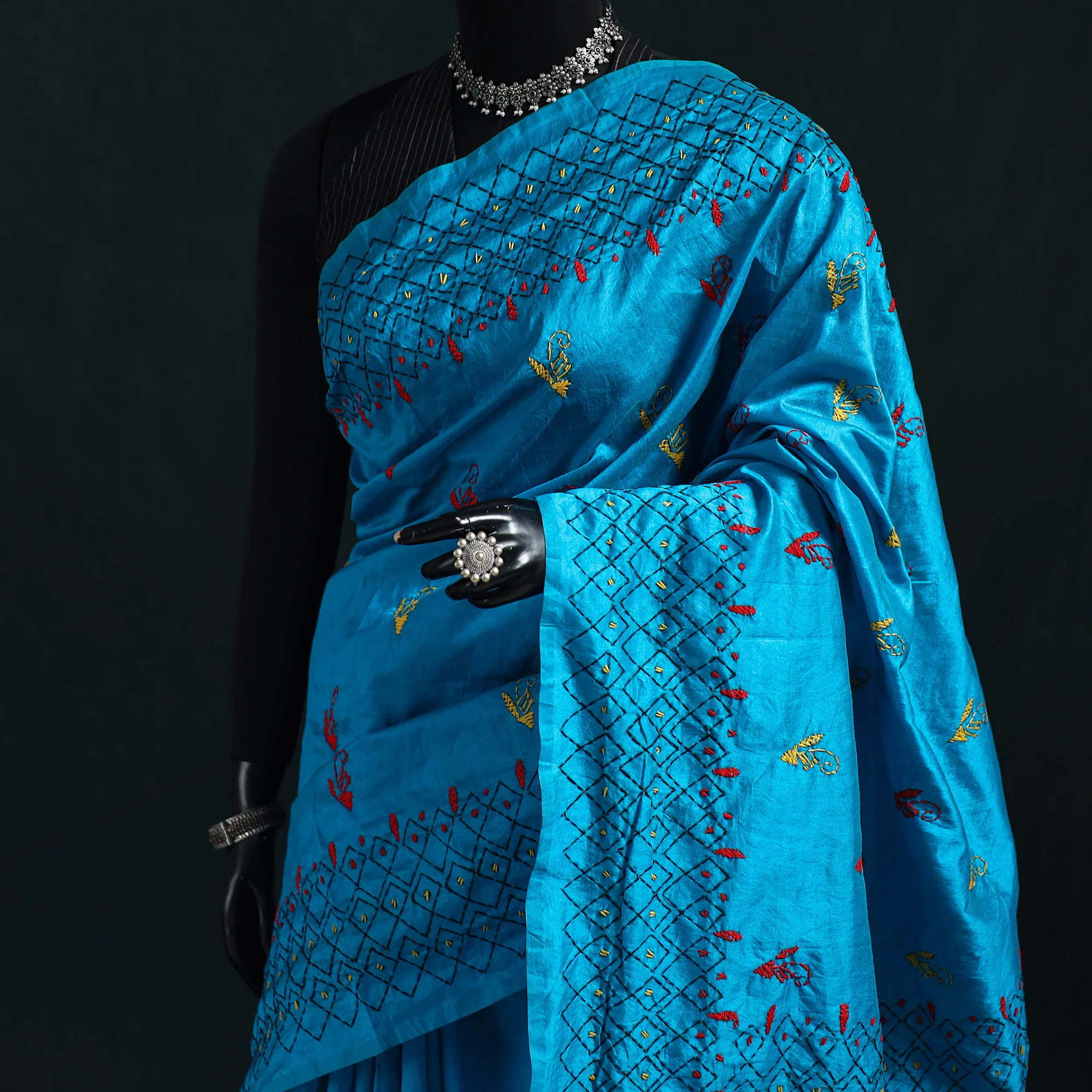 Bengal Hand Embroidery Silk Nakshi Kantha Saree 25 - Image 2