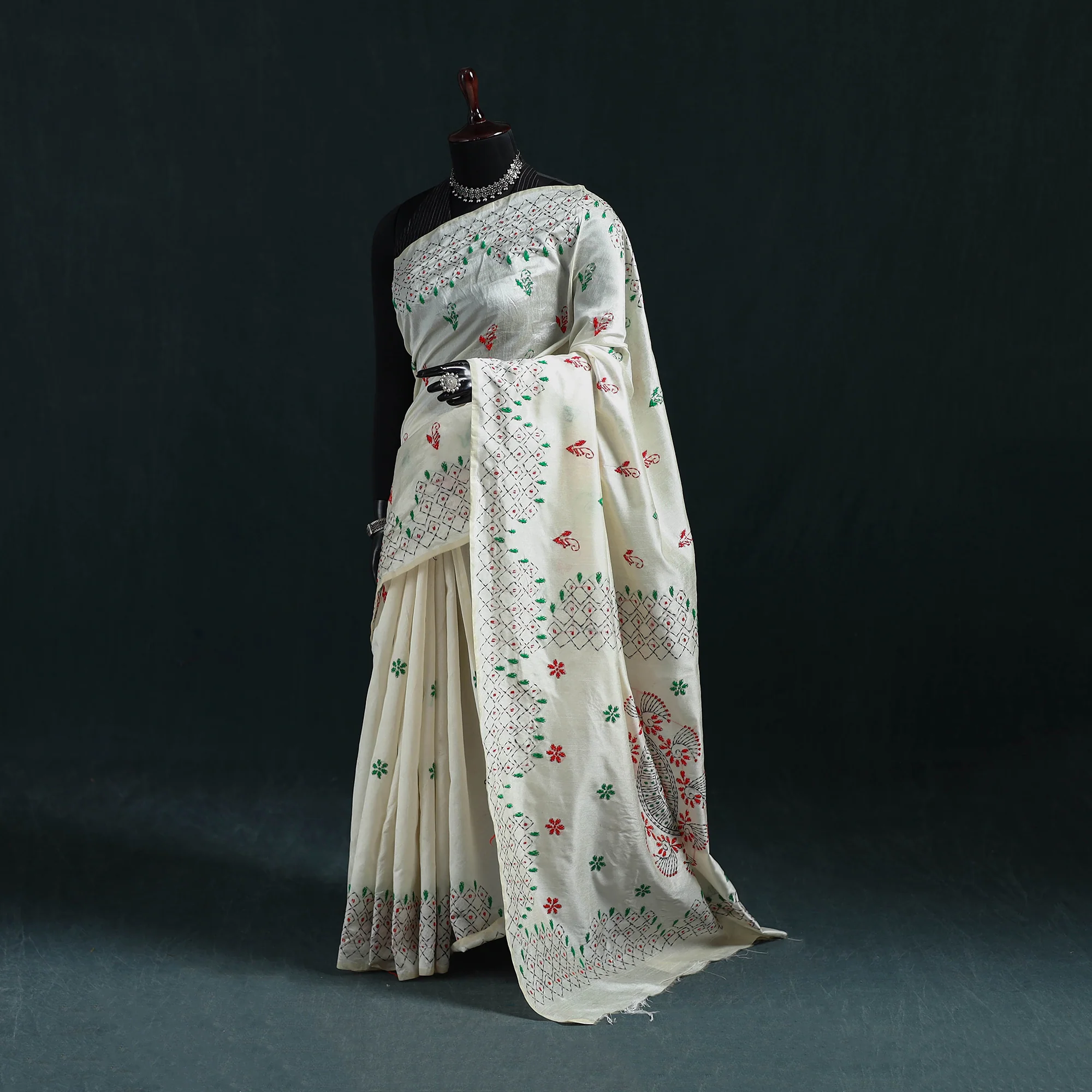 Bengal Hand Embroidery Silk Nakshi Kantha Saree 29