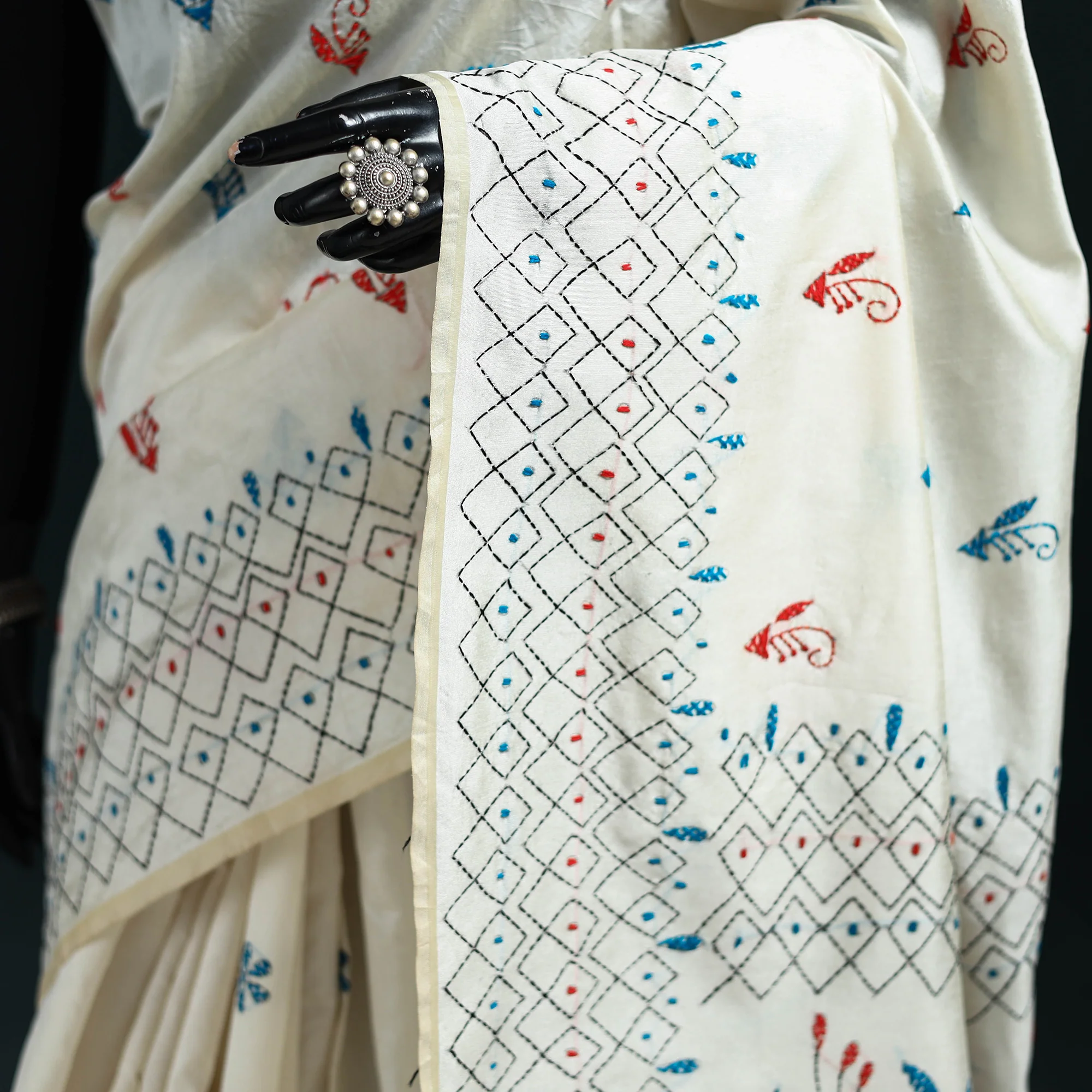 Bengal Hand Embroidery Silk Nakshi Kantha Saree 33 - Image 3