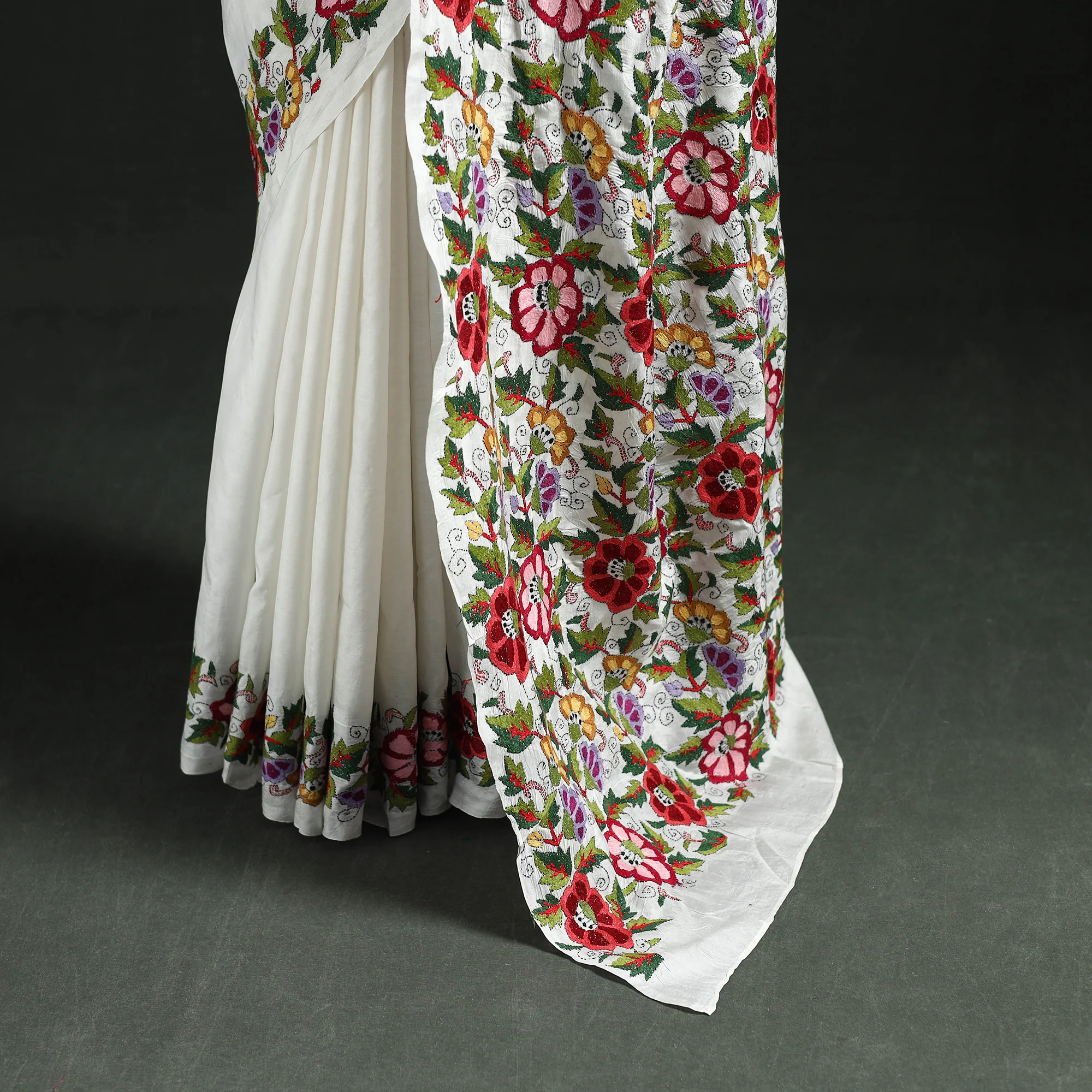 White - Bengal Kantha Hand Embroidered Pure Silk Saree 04 - Image 4