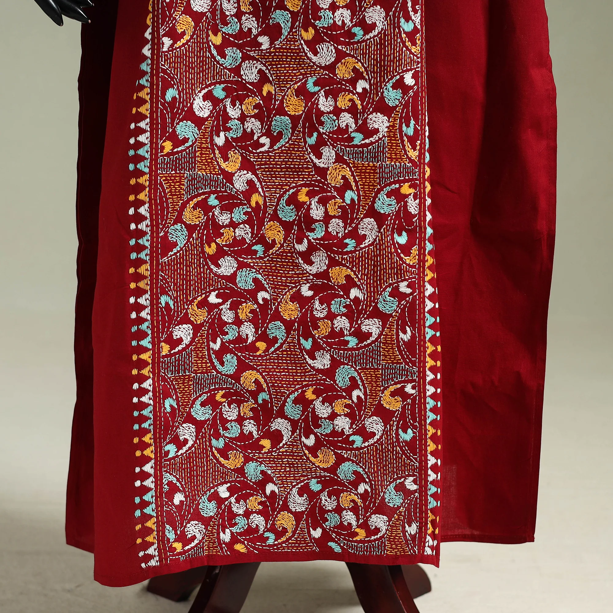 Red - Bengal Kantha Hand Embroidery Cotton Long Kaftan 12 - Image 4