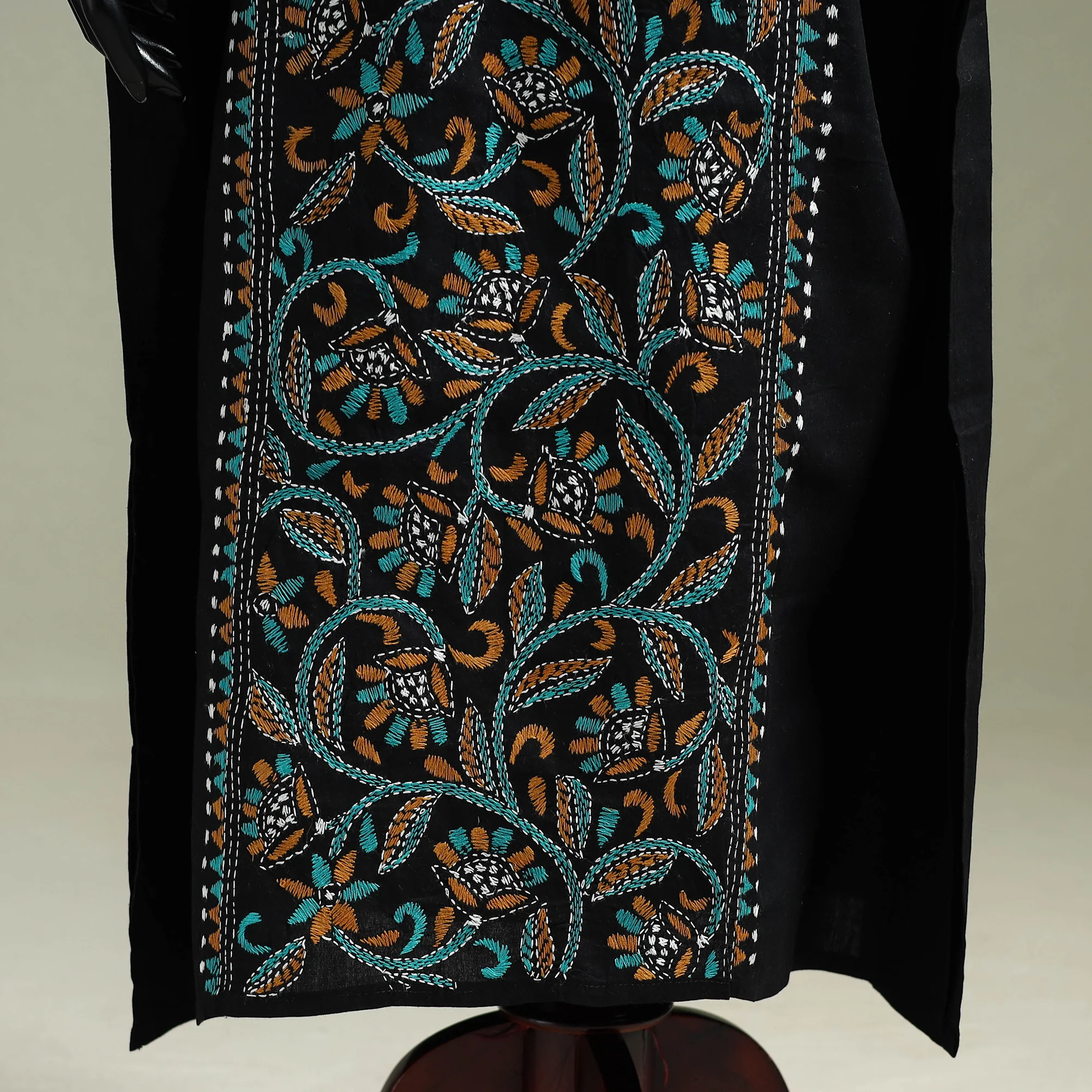 Black - Bengal Kantha Hand Embroidery Cotton Long Kaftan 22 - Image 4