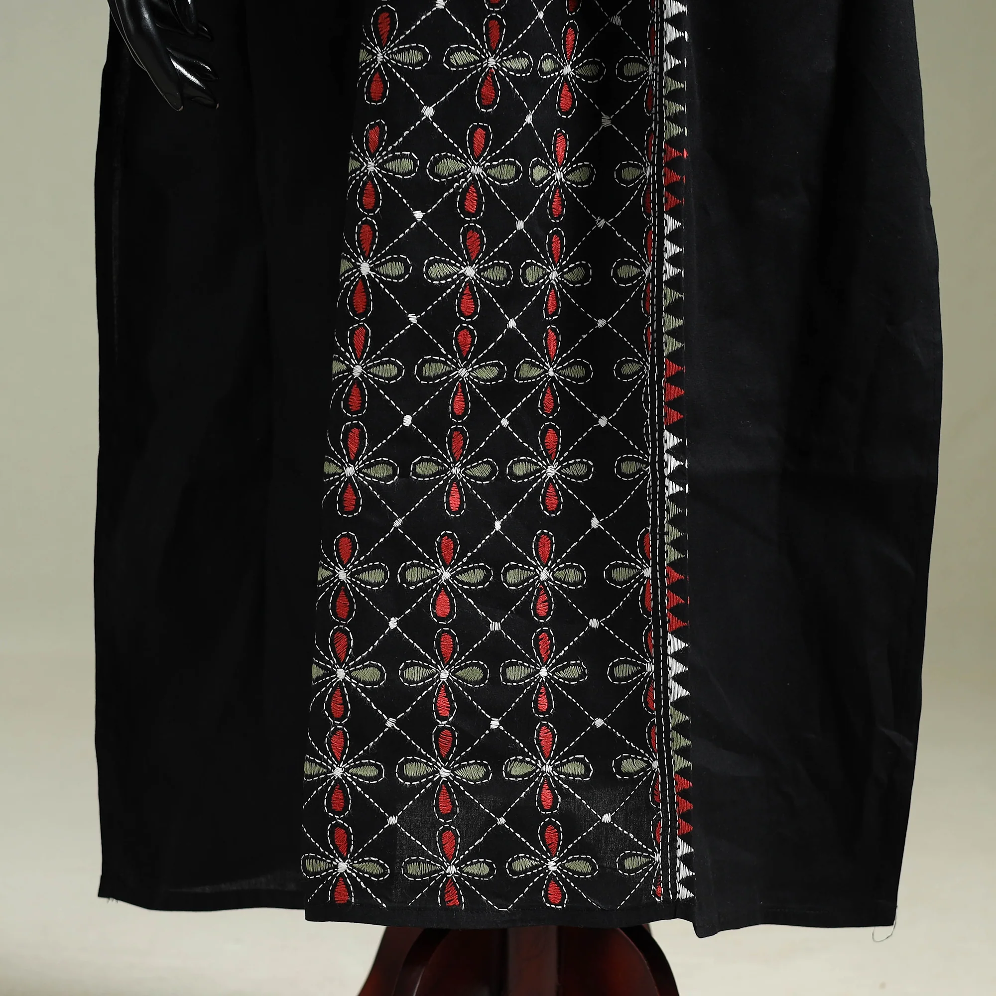 Black - Bengal Kantha Hand Embroidery Cotton Long Kaftan 27 - Image 4