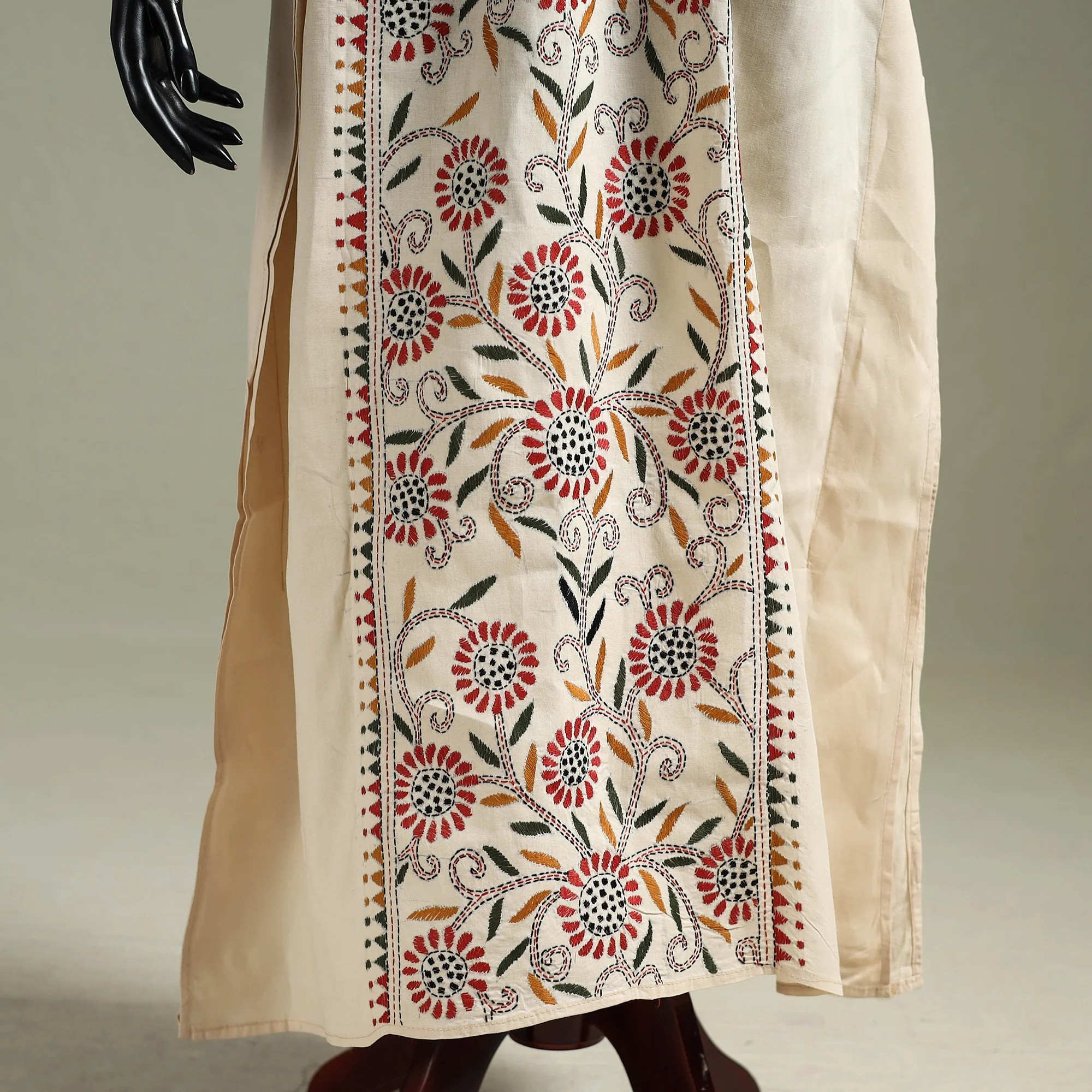 Beige - Bengal Kantha Hand Embroidery Cotton Long Kaftan 28 - Image 4
