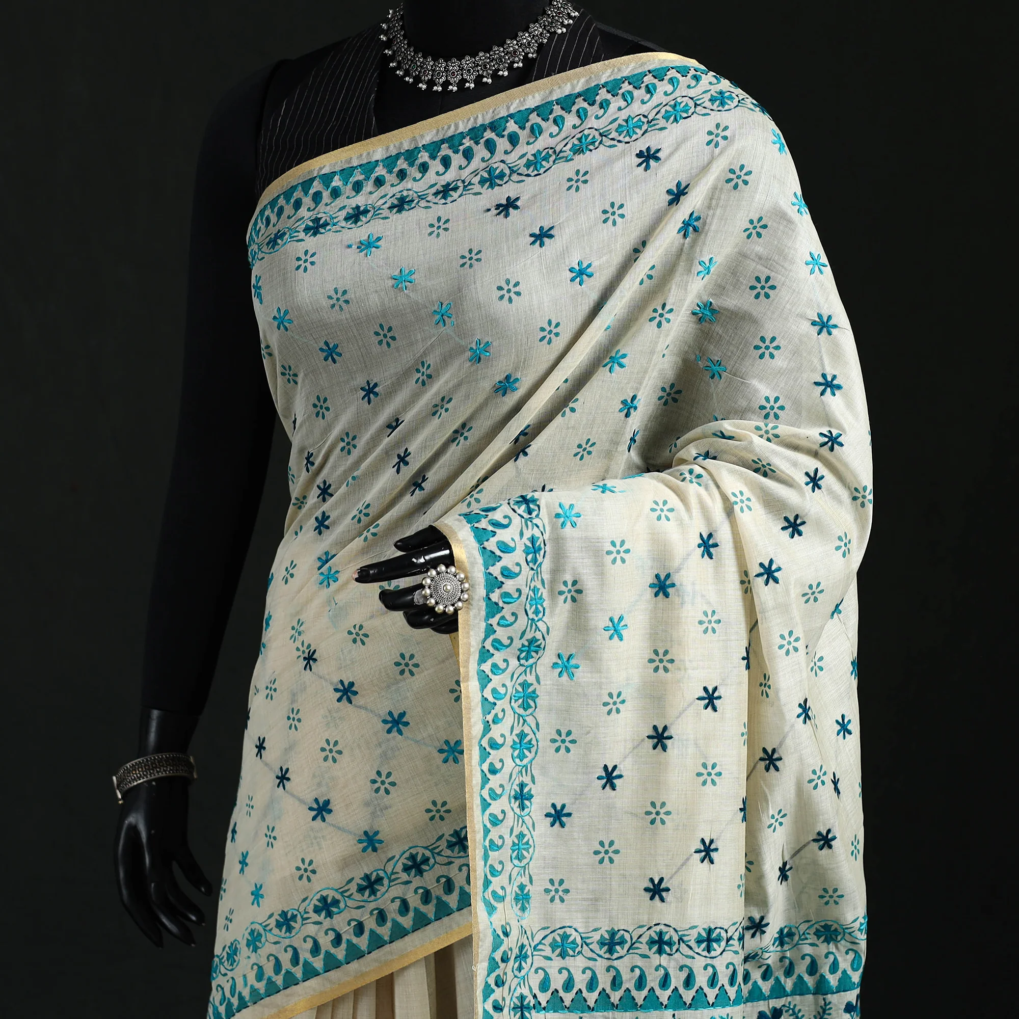 White - Bengal Kantha Hand Embroidery Silk Cotton Chapa Work Saree 08 - Image 2