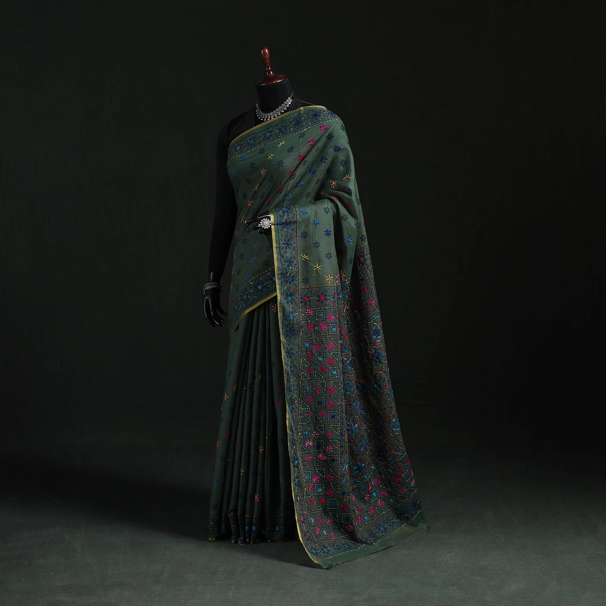 Green - Bengal Kantha Hand Embroidery Silk Cotton Chapa Work Saree 16