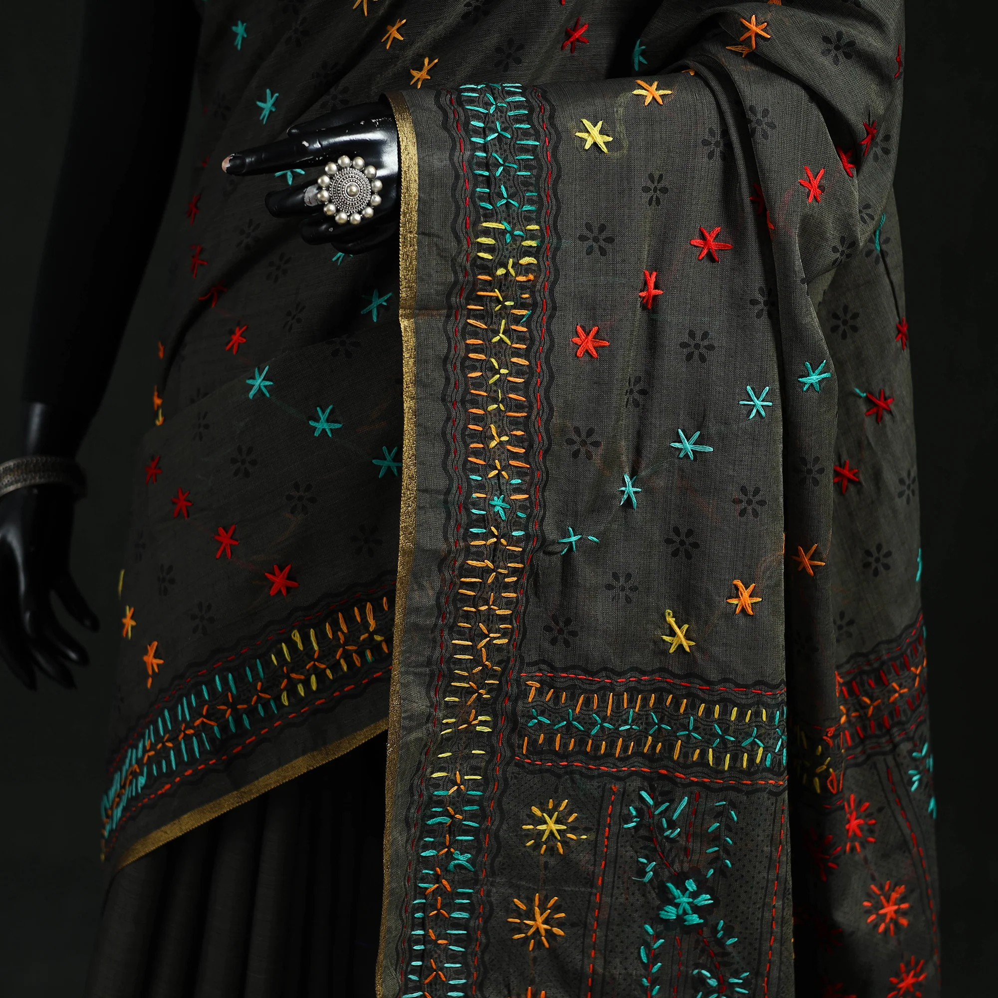Black - Bengal Kantha Hand Embroidery Silk Cotton Chapa Work Saree 43 - Image 3
