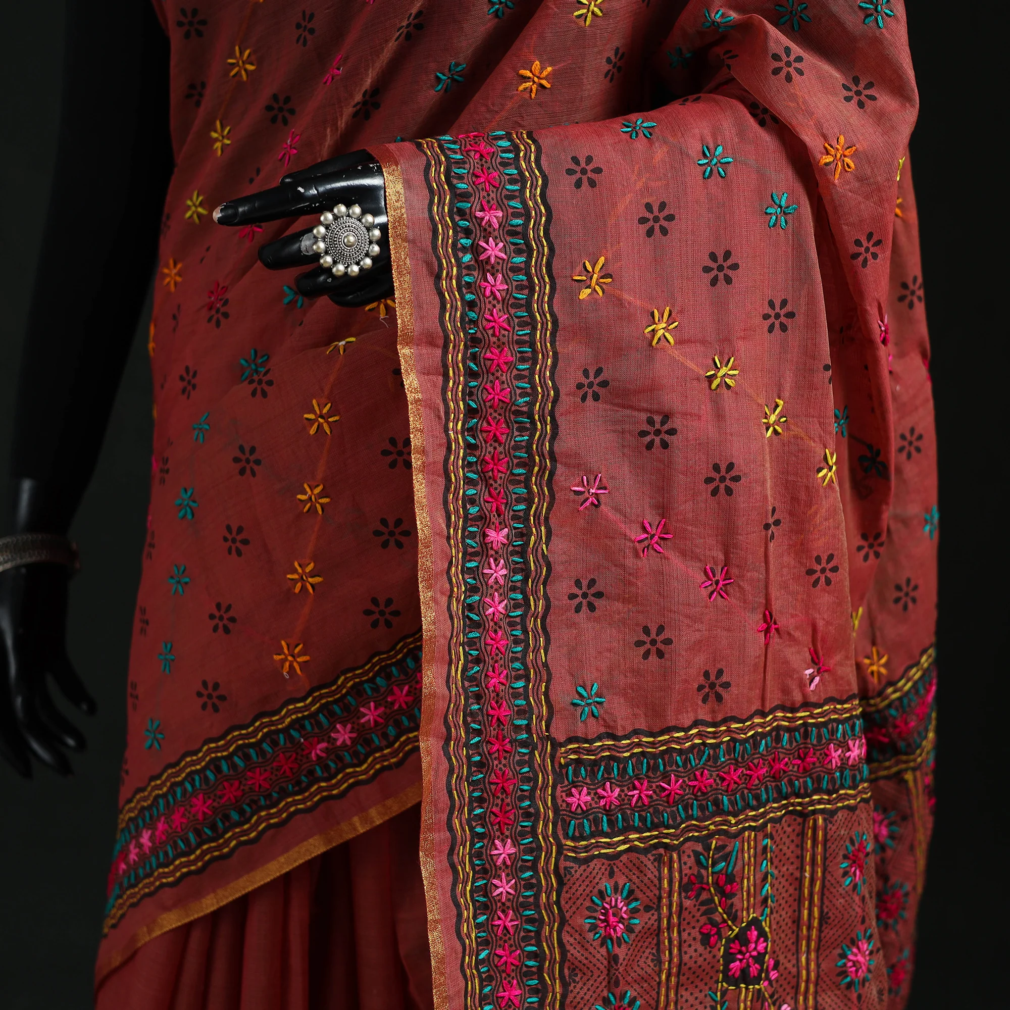 Red - Bengal Kantha Hand Embroidery Silk Cotton Chapa Work Saree 50 - Image 3