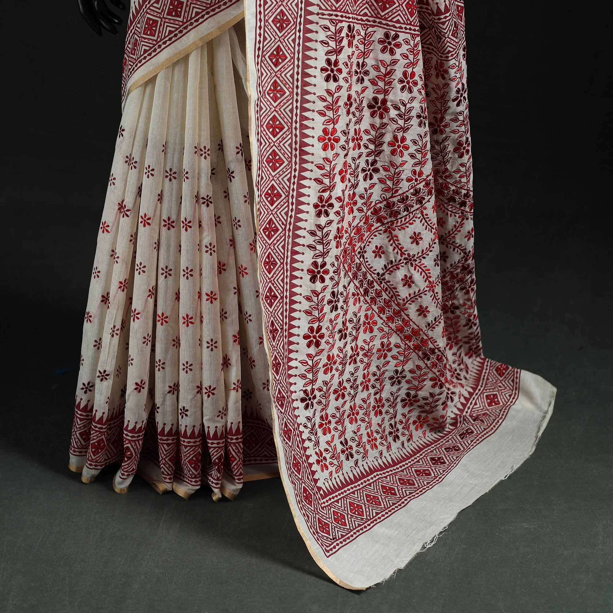 White - Bengal Kantha Hand Embroidery Silk Cotton Chapa Work Saree 54 - Image 4