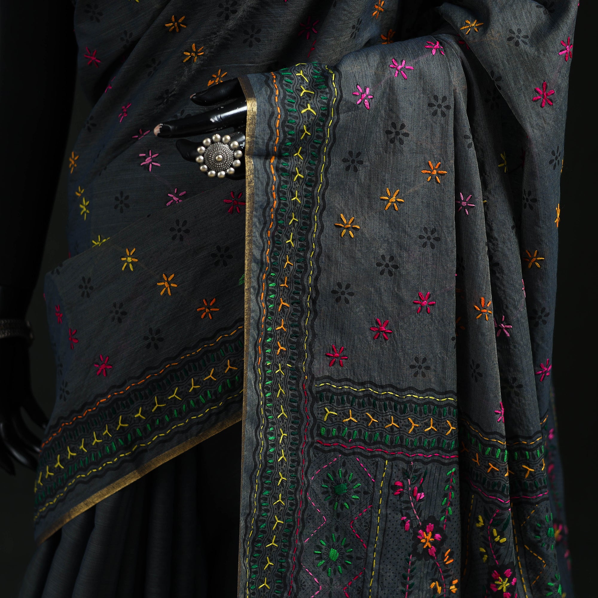 Black - Bengal Kantha Hand Embroidery Silk Cotton Chapa Work Saree 78 - Image 3