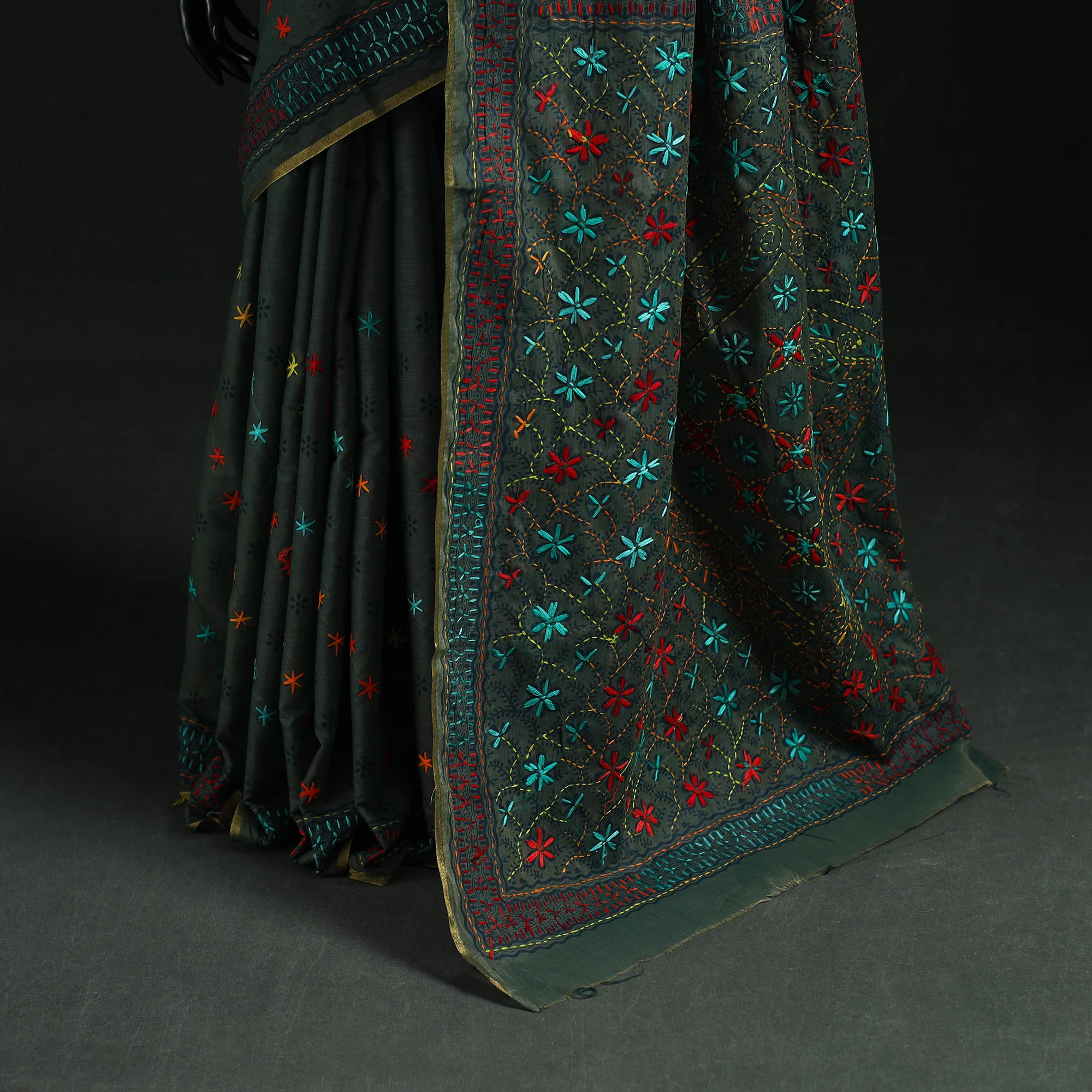 Green - Bengal Kantha Hand Embroidery Silk Cotton Chapa Work Saree 82 - Image 4