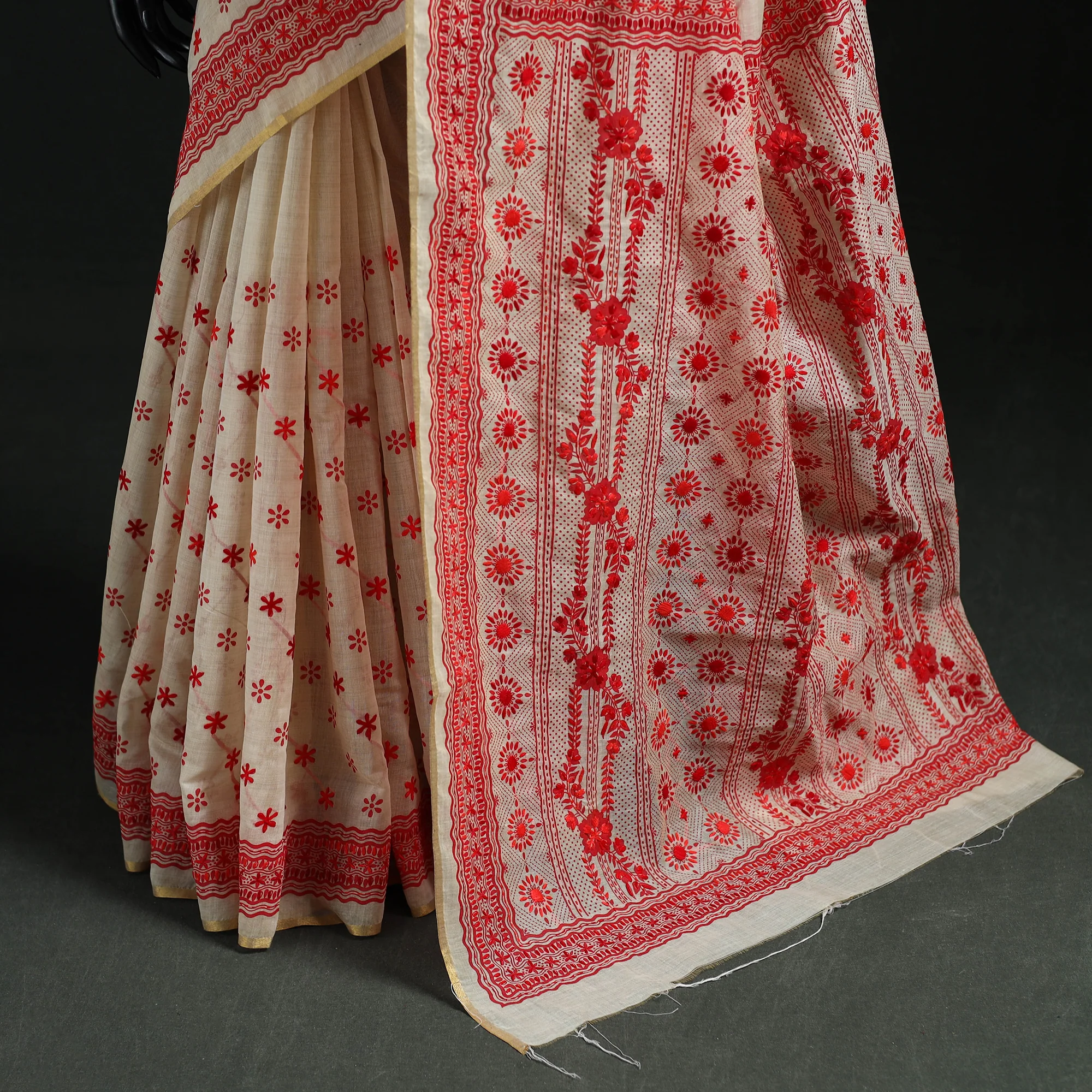 Beige - Bengal Kantha Hand Embroidery Silk Cotton Chapa Work Saree 83 - Image 4