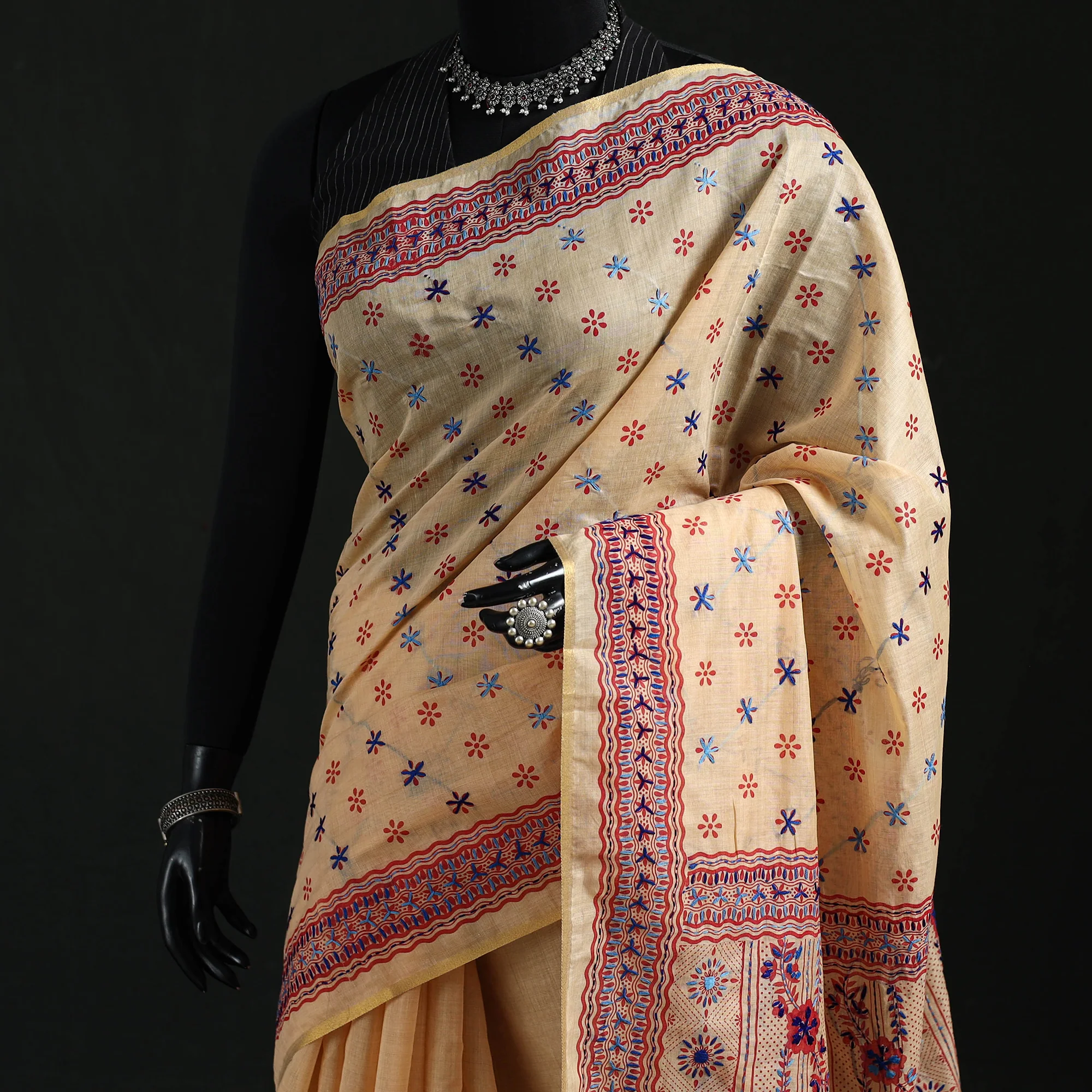Beige - Bengal Kantha Hand Embroidery Silk Cotton Chapa Work Saree 87 - Image 2