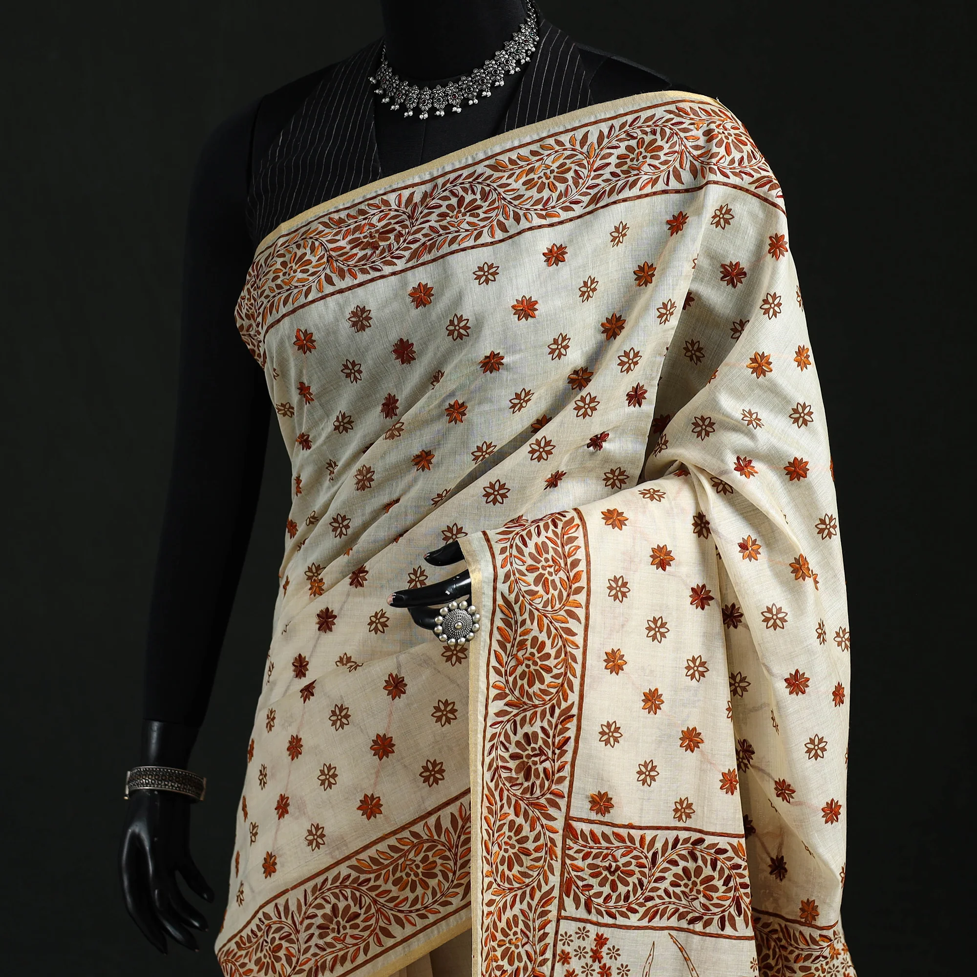 Brown - Bengal Kantha Hand Embroidery Silk Cotton Chapa Work Saree 90 - Image 2