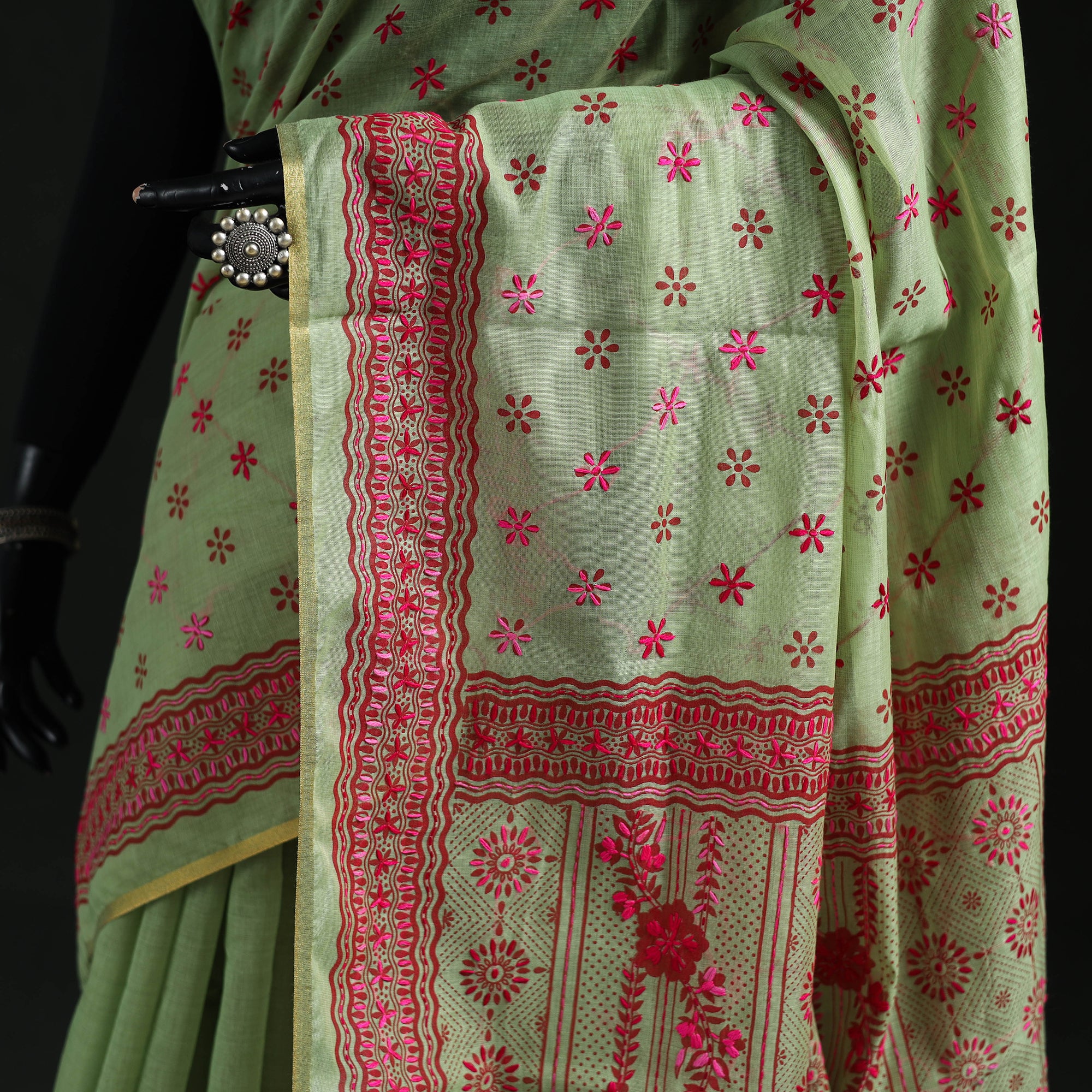 Green - Bengal Kantha Hand Embroidery Silk Cotton Chapa Work Saree 95 - Image 3