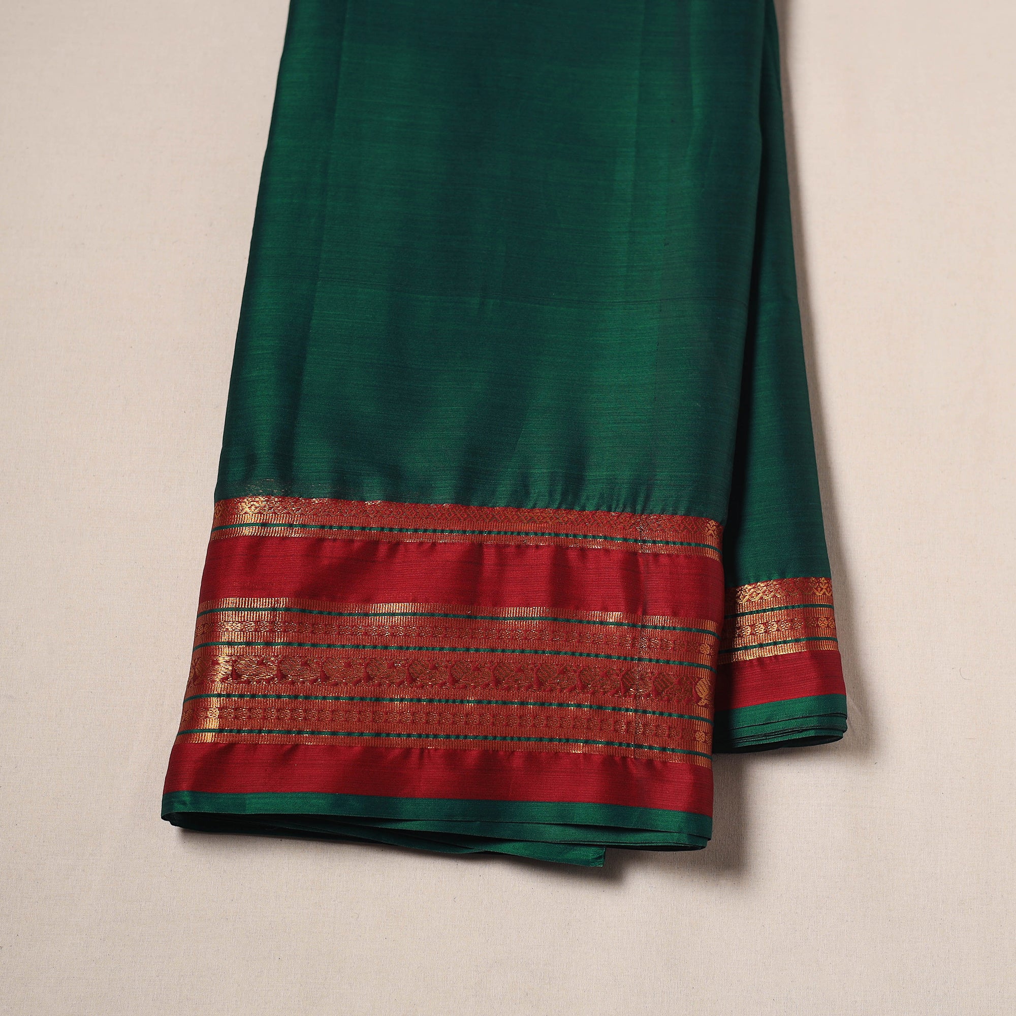 Green - Dharwad Cotton Fabric with Border 04 - Image 2