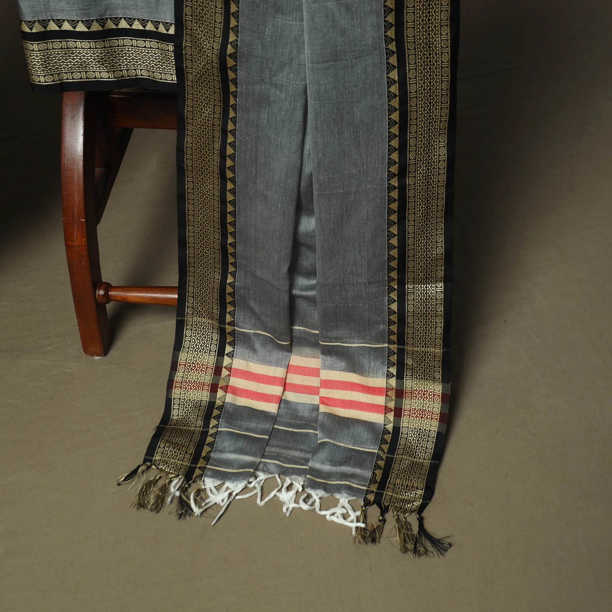 Grey - Dharwad Woven Mercerised Cotton 3pc Unstitched Dress Material Suit Set 16 - Image 4