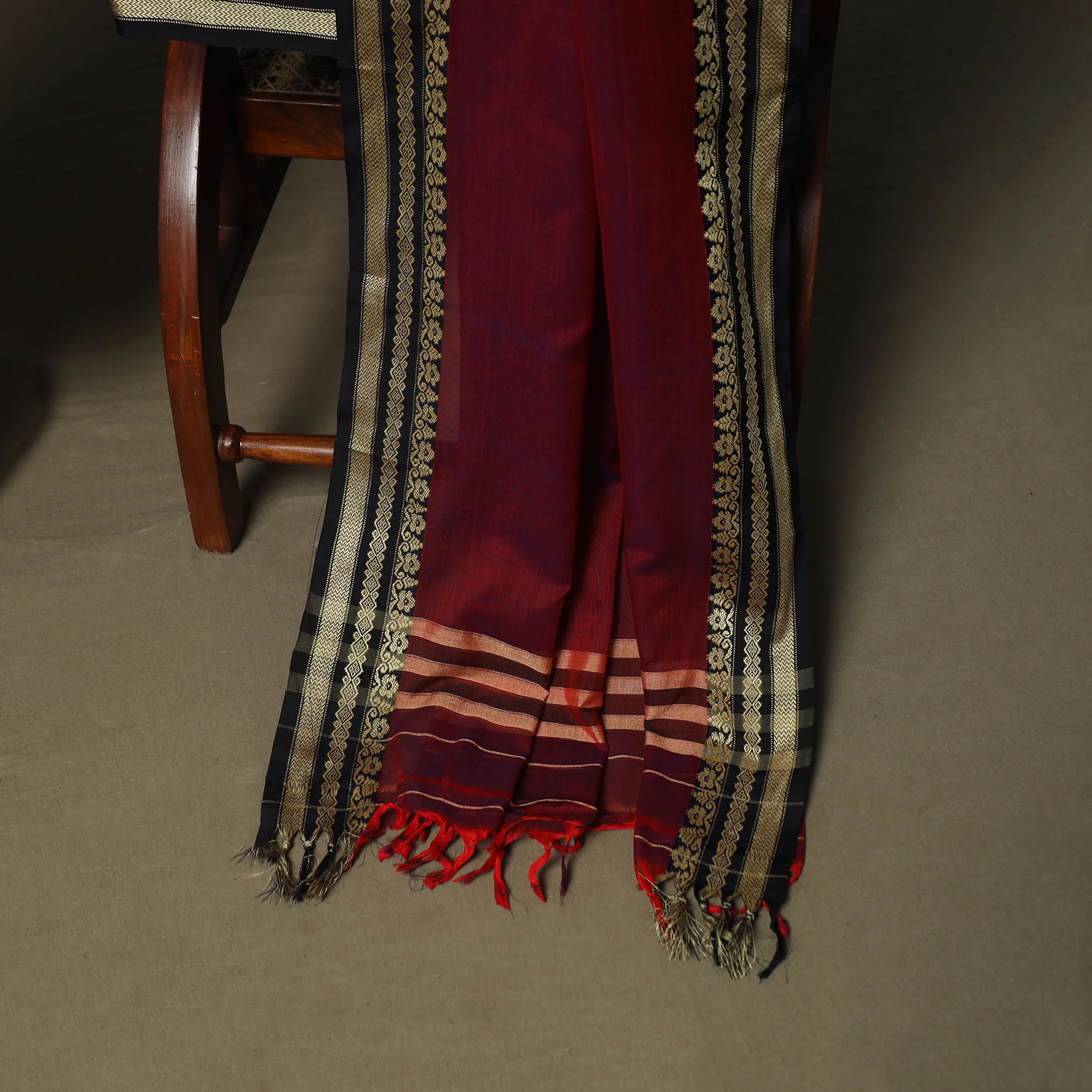 Maroon - Dharwad Woven Mercerised Cotton 3pc Unstitched Dress Material Suit Set 32 - Image 4