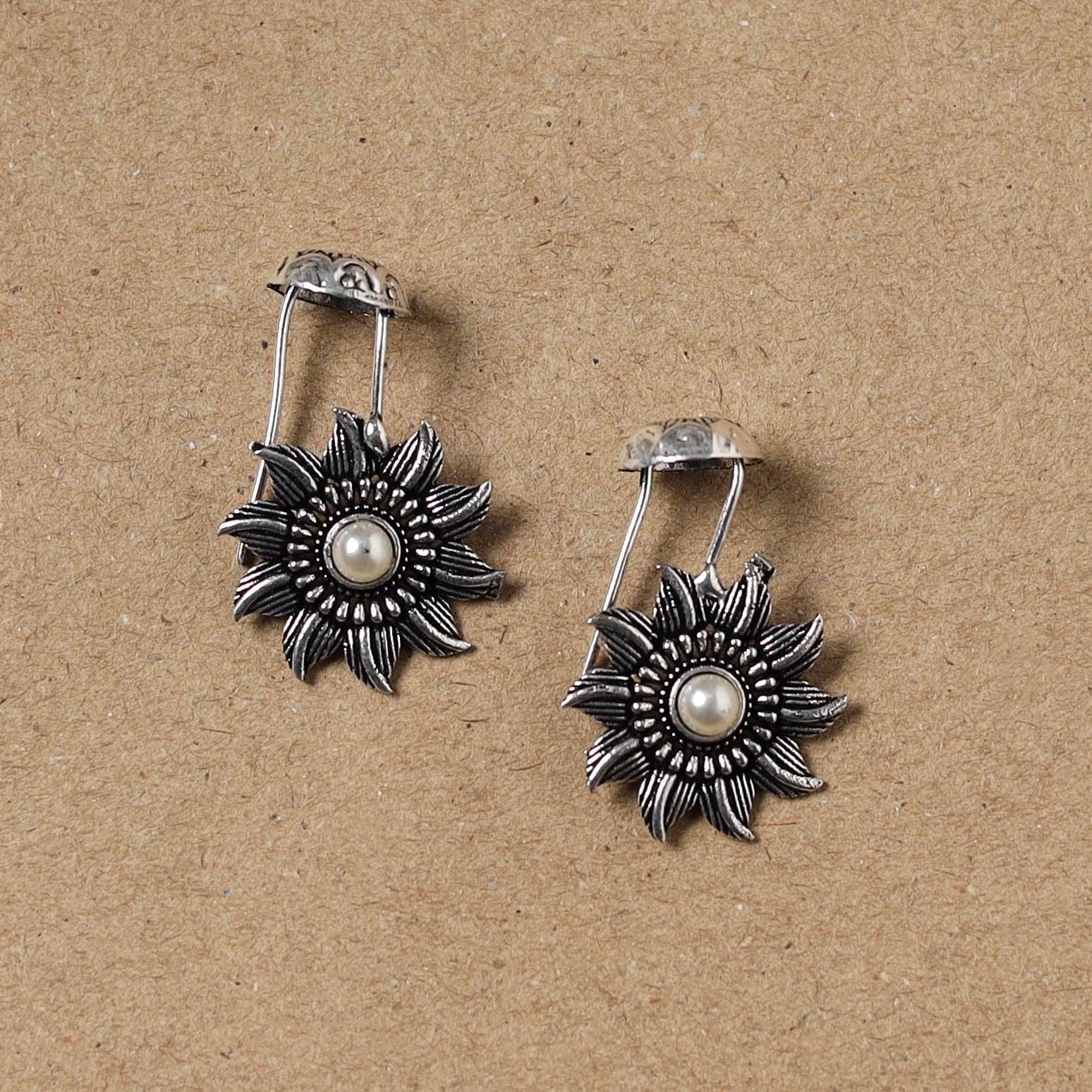 Black - German Silver Plated Ear-Cuff Bugatti / Bugadi Earrings 03 - Image 2