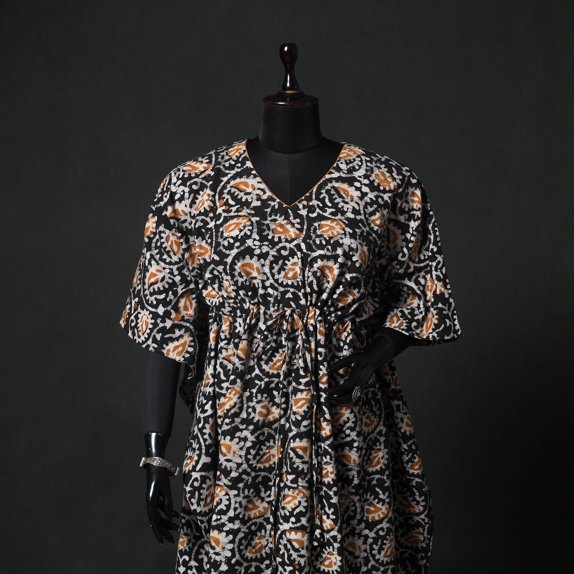 Black - Hand Block Batik Print Cotton Kaftan (Long) 27 - Image 2