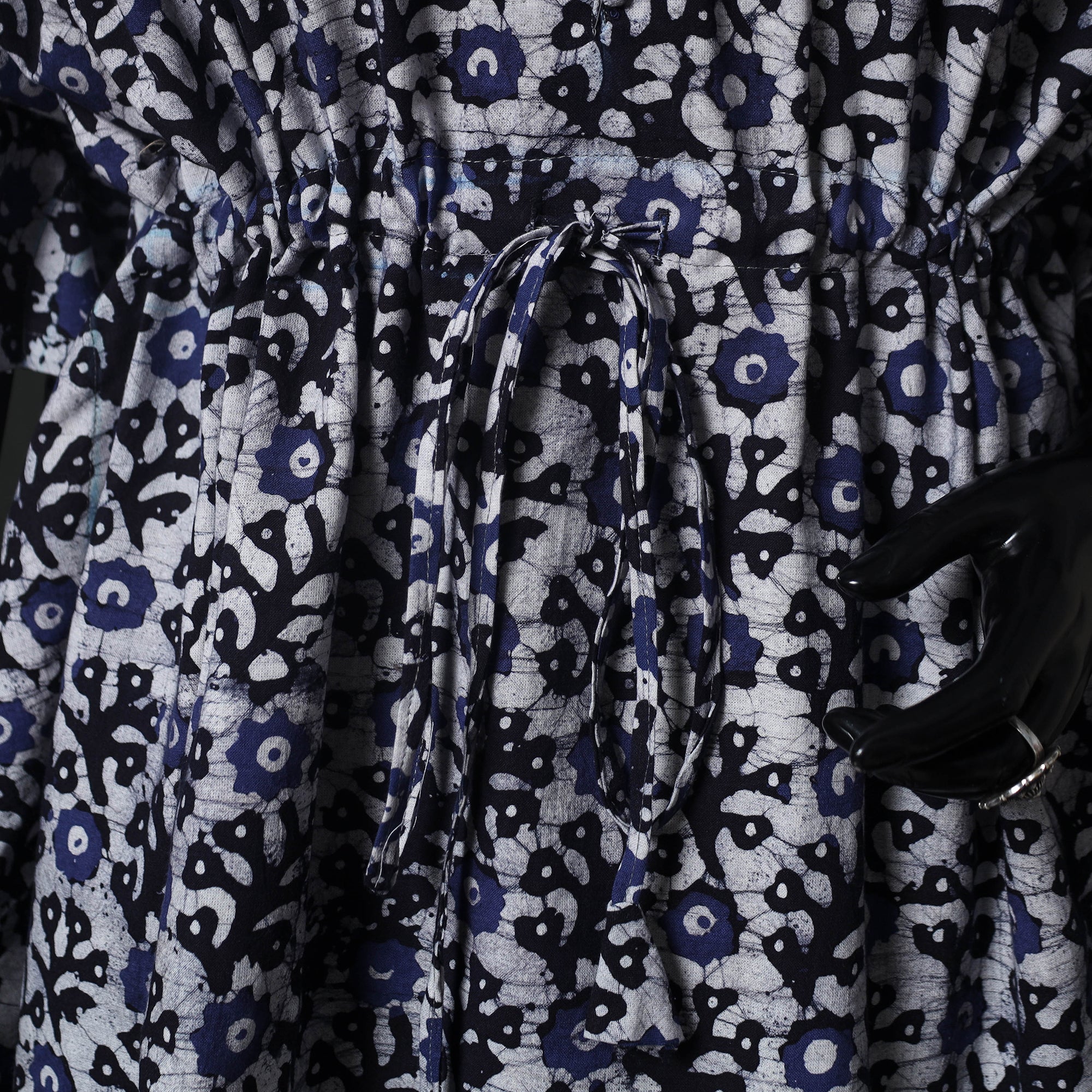 Blue - Hand Block Batik Print Cotton Kaftan (Short) 30 - Image 3