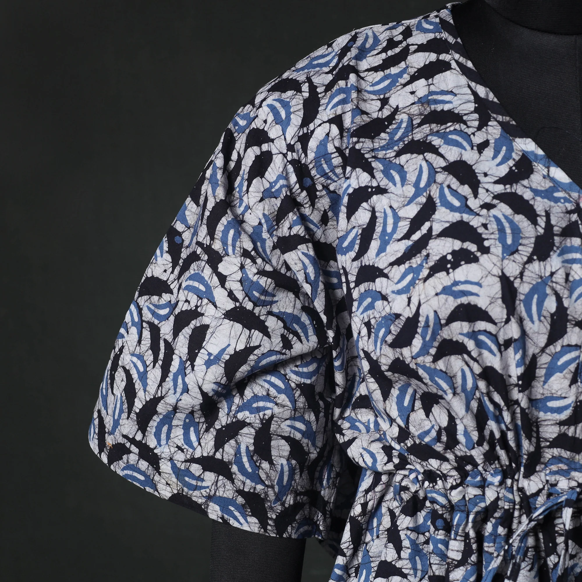 Blue - Hand Block Batik Print Cotton Kaftan (Short) 42 - Image 4