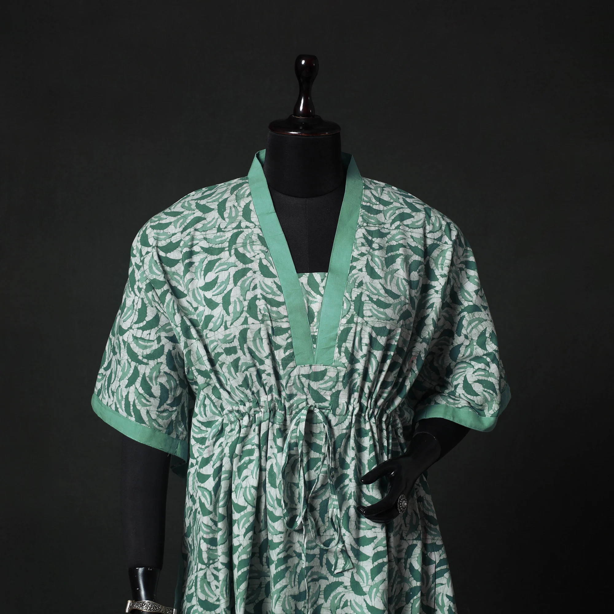 Green - Hand Block Batik Print Cotton Kaftan (Short) 47 - Image 2